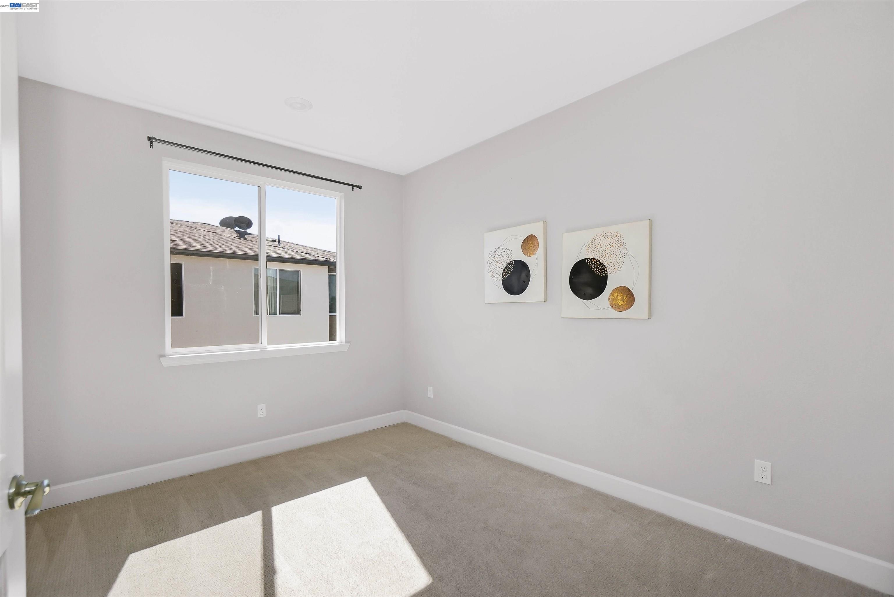 Photo #41: 41125992 Listing: Photo #41