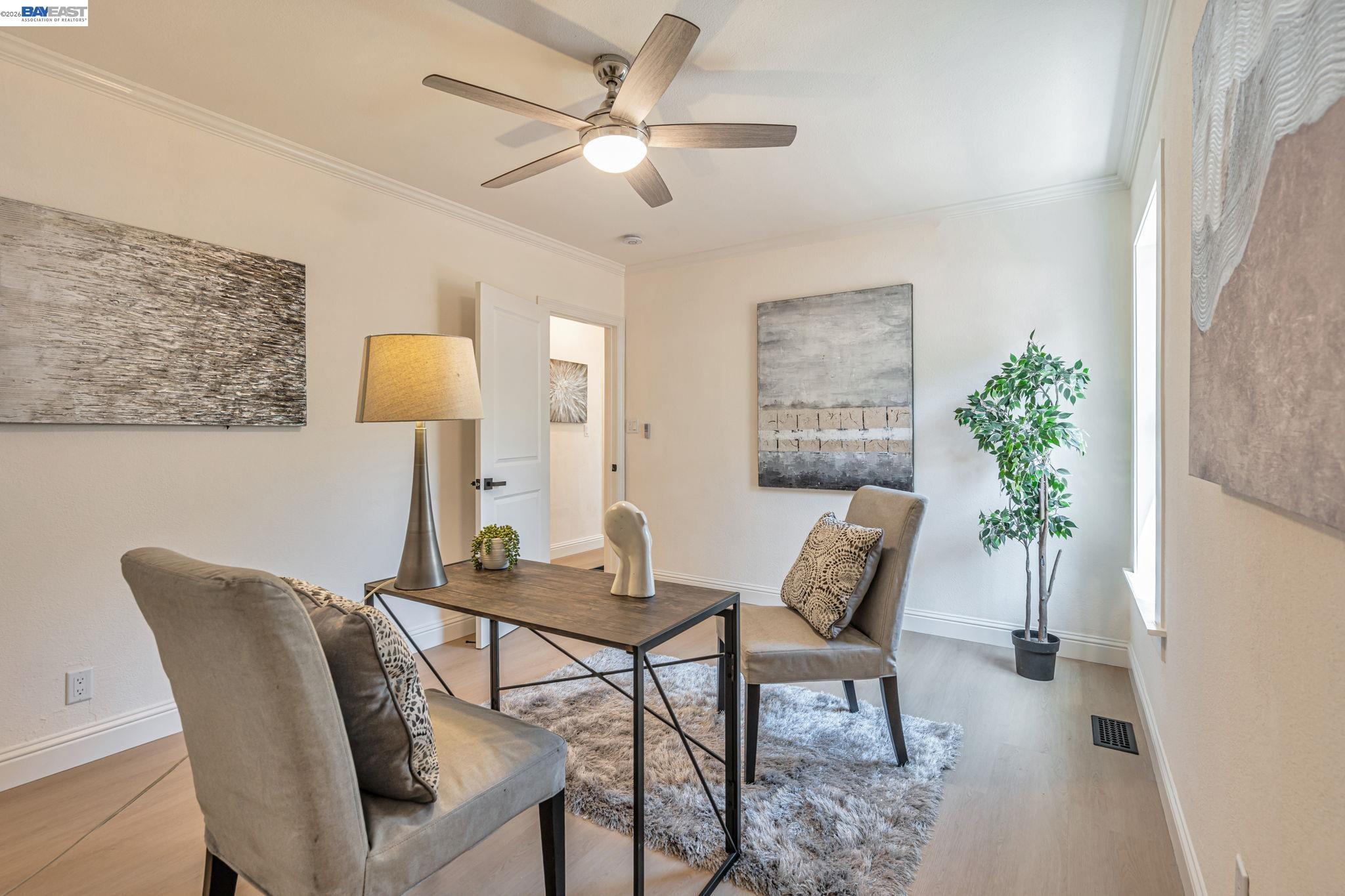 Detail Gallery Image 17 of 34 For 6927 Sunkist Dr, Oakland,  CA 94605 - 4 Beds | 2 Baths