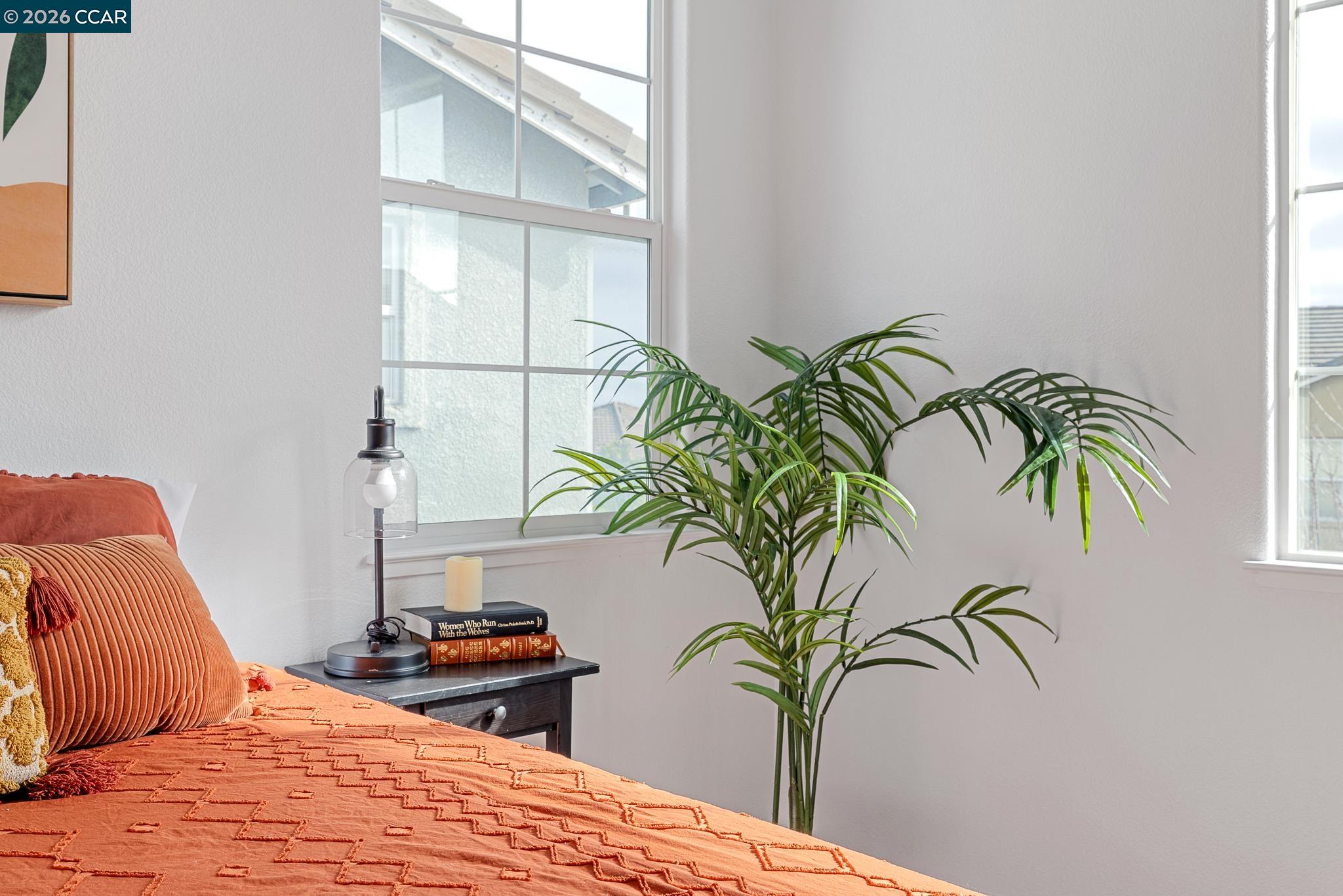 Detail Gallery Image 36 of 56 For 5700 Oakmont Dr, Richmond,  CA 94806 - 5 Beds | 3 Baths