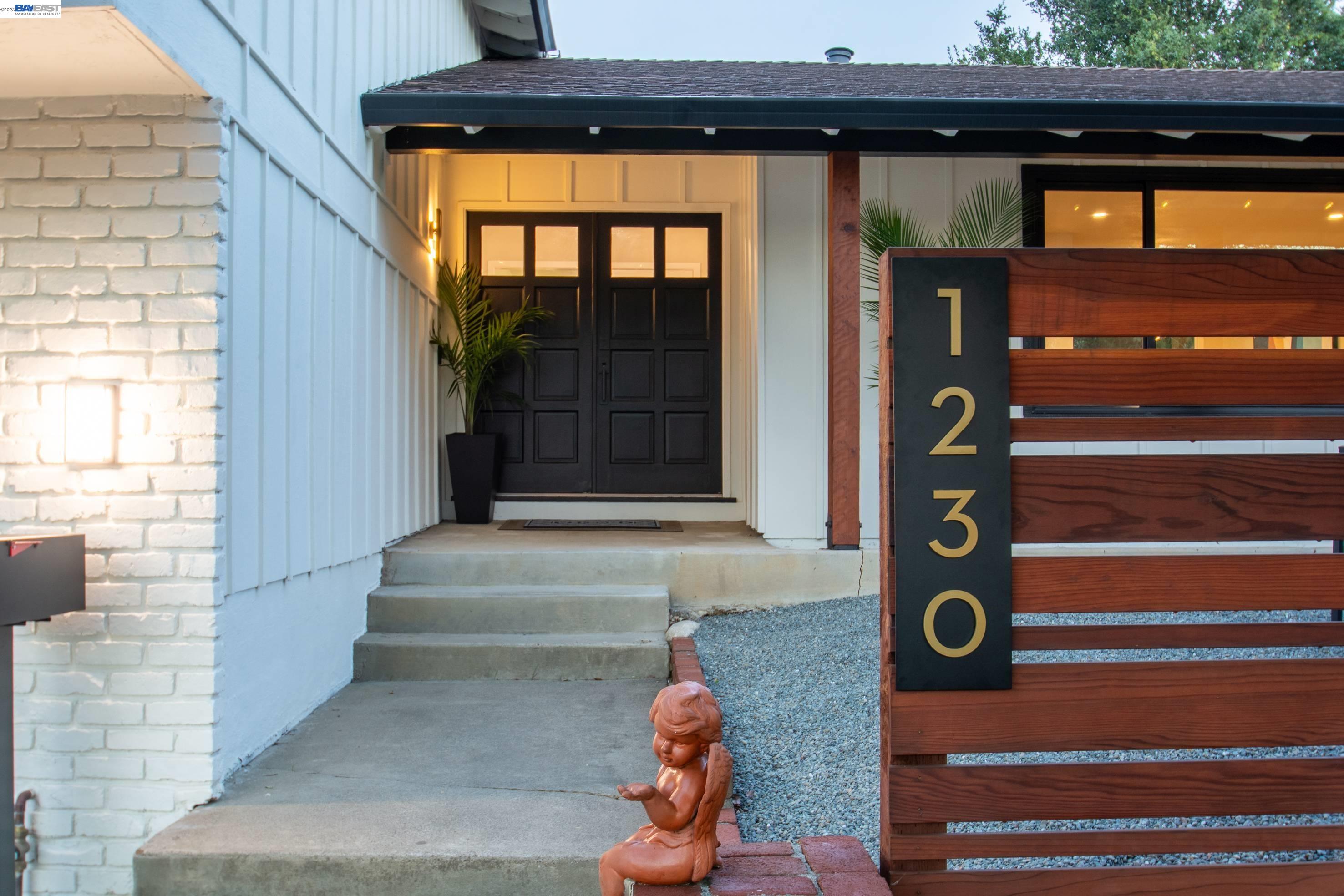 Detail Gallery Image 2 of 56 For 1230 Sargent Drive, Sunnyvale,  CA 94087 - 4 Beds | 2/1 Baths