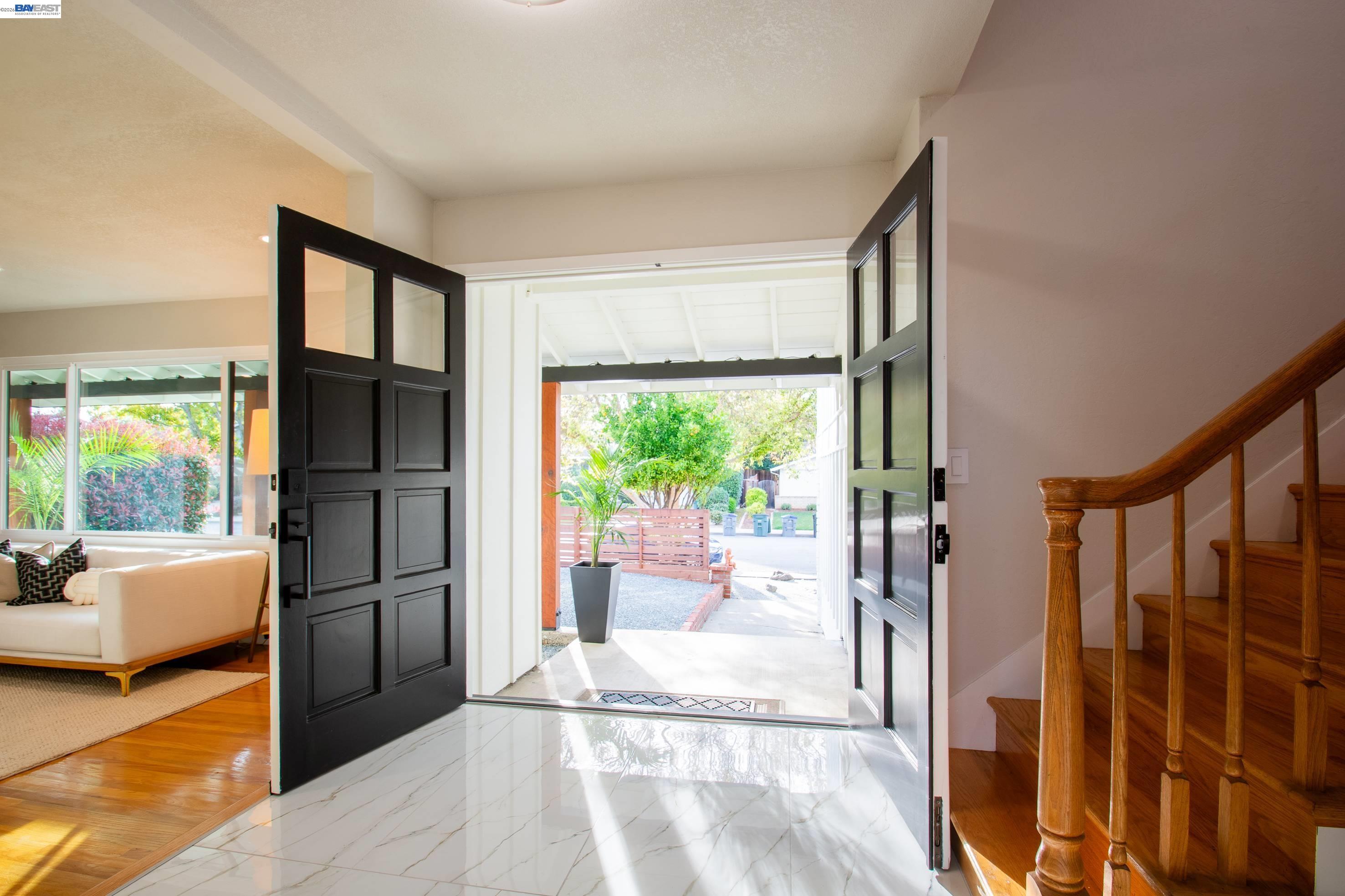 Detail Gallery Image 19 of 56 For 1230 Sargent Drive, Sunnyvale,  CA 94087 - 4 Beds | 2/1 Baths