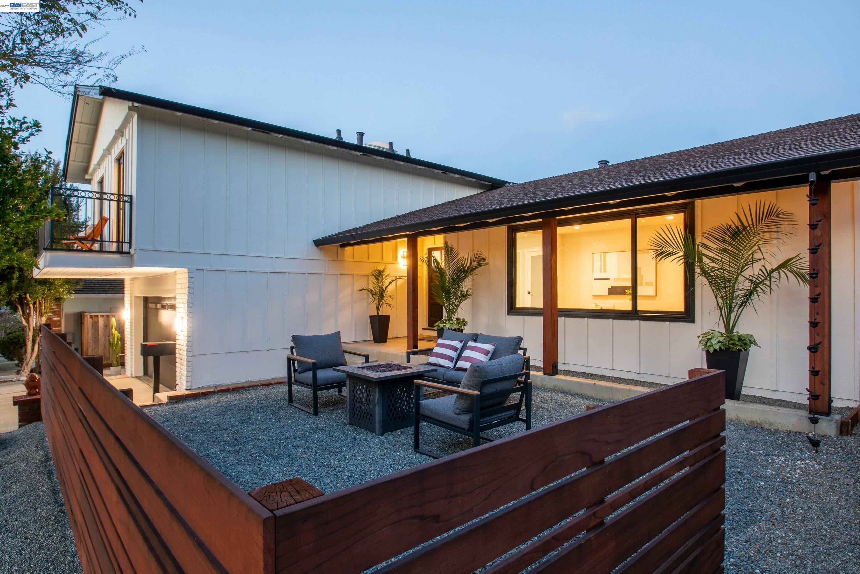 Detail Gallery Image 36 of 56 For 1230 Sargent Drive, Sunnyvale,  CA 94087 - 4 Beds | 2/1 Baths