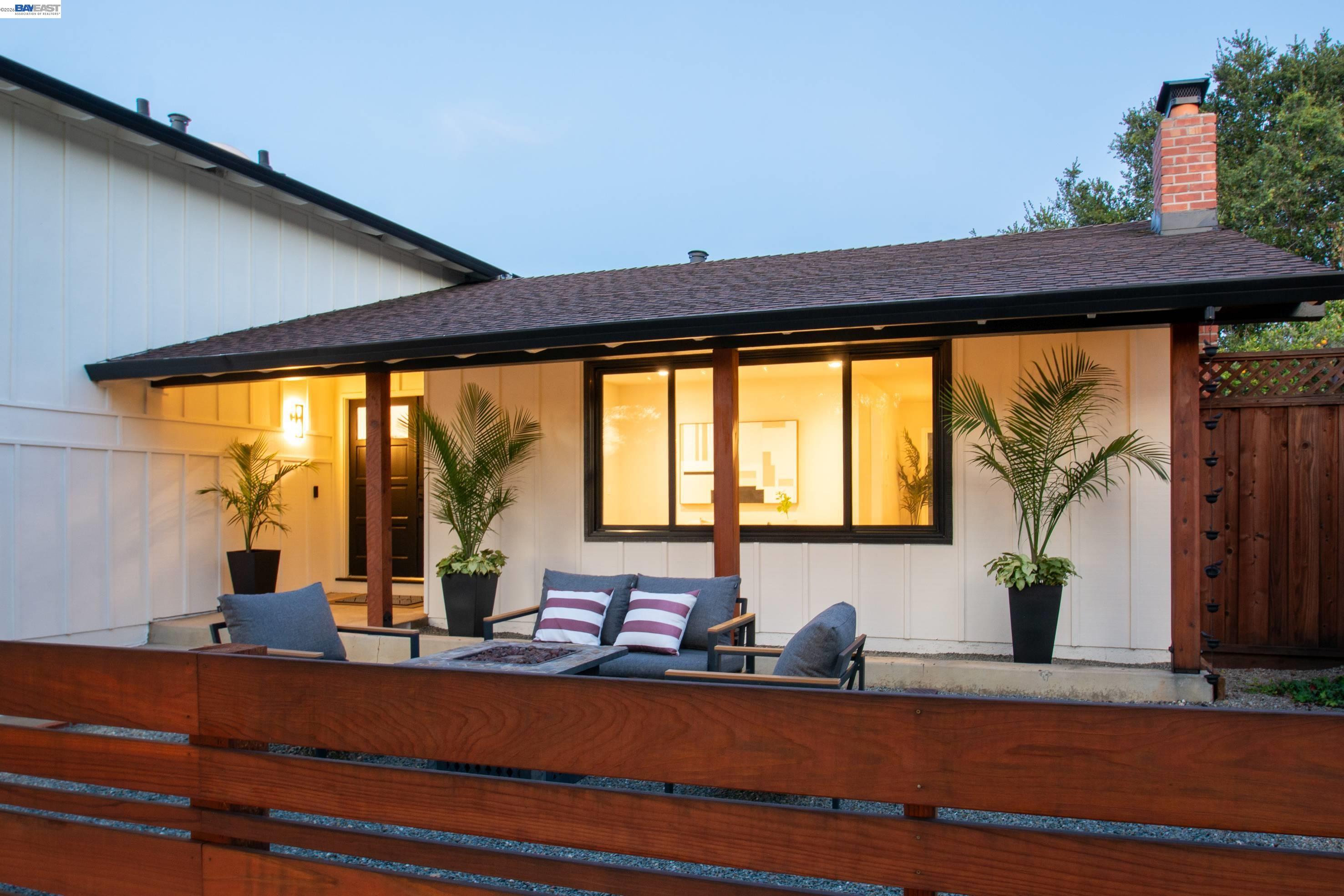 Detail Gallery Image 37 of 56 For 1230 Sargent Drive, Sunnyvale,  CA 94087 - 4 Beds | 2/1 Baths