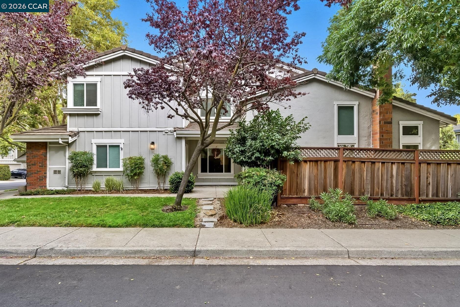 Photo #2: 41125997 Listing: Photo #2