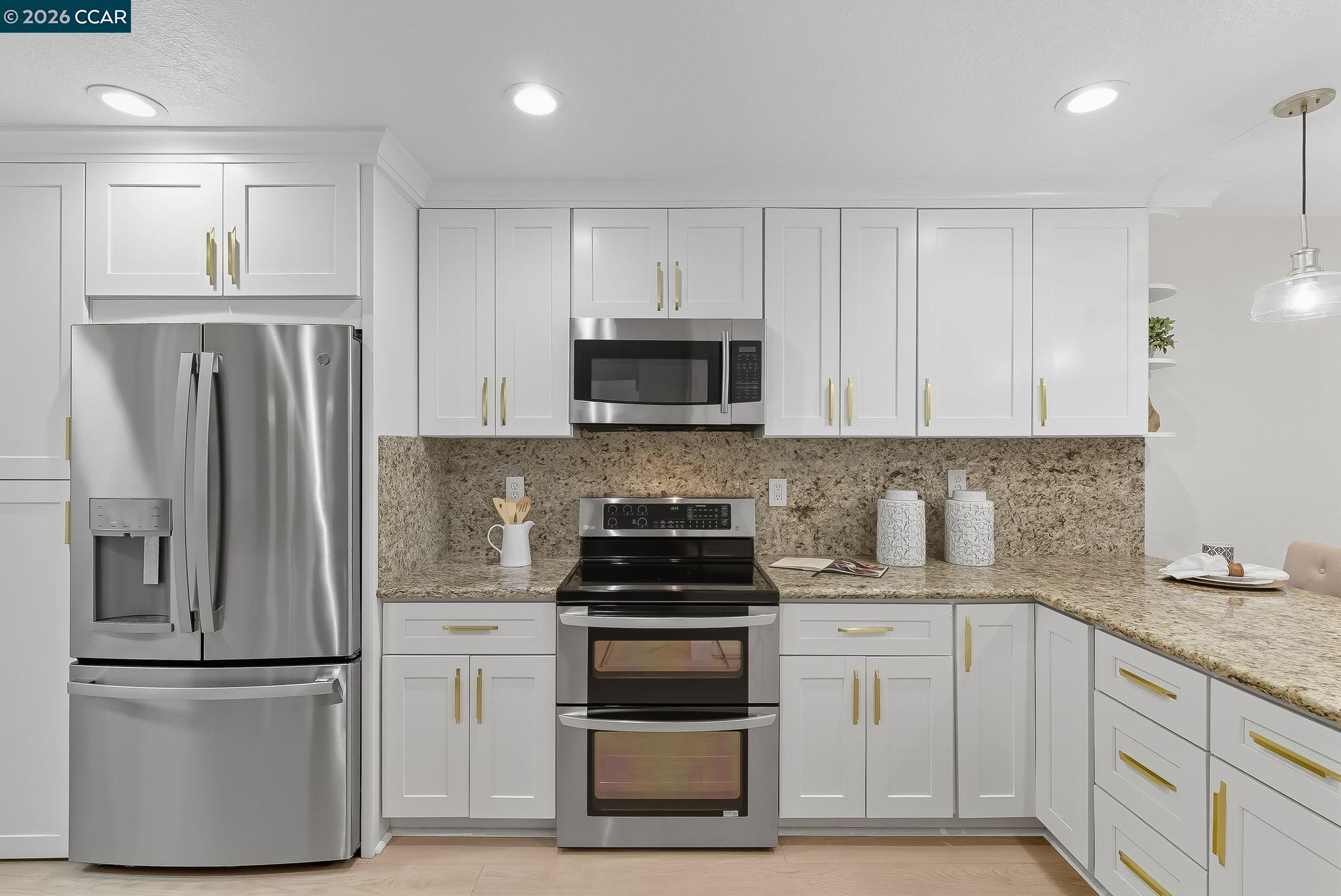 Photo #11: 41125997 Listing: Photo #11