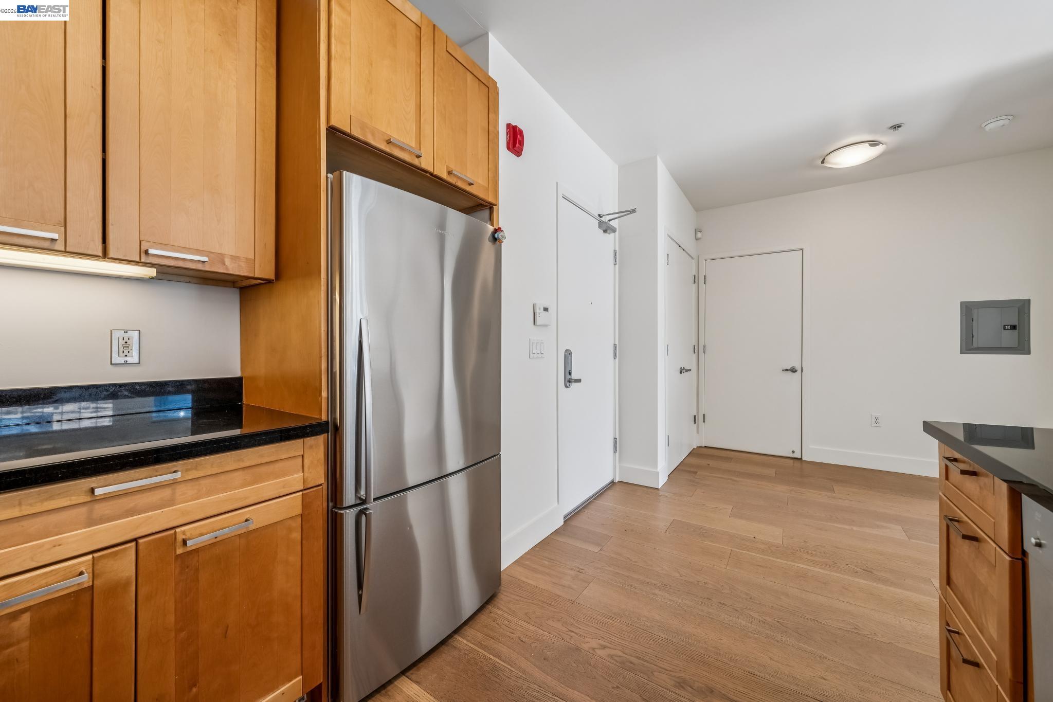 Photo #4: 41125998 Listing: Photo #4