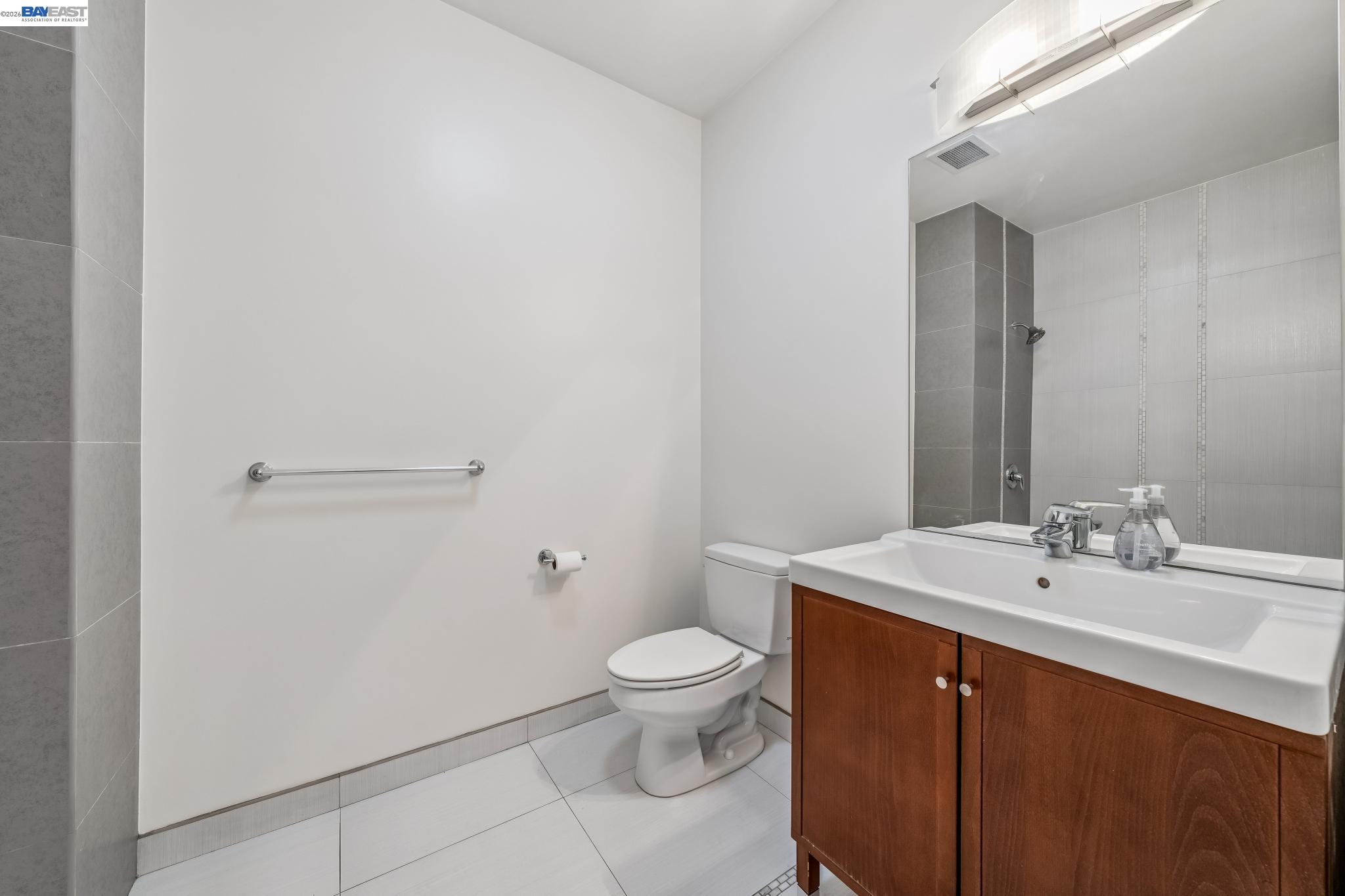 Photo #7: 41125998 Listing: Photo #7