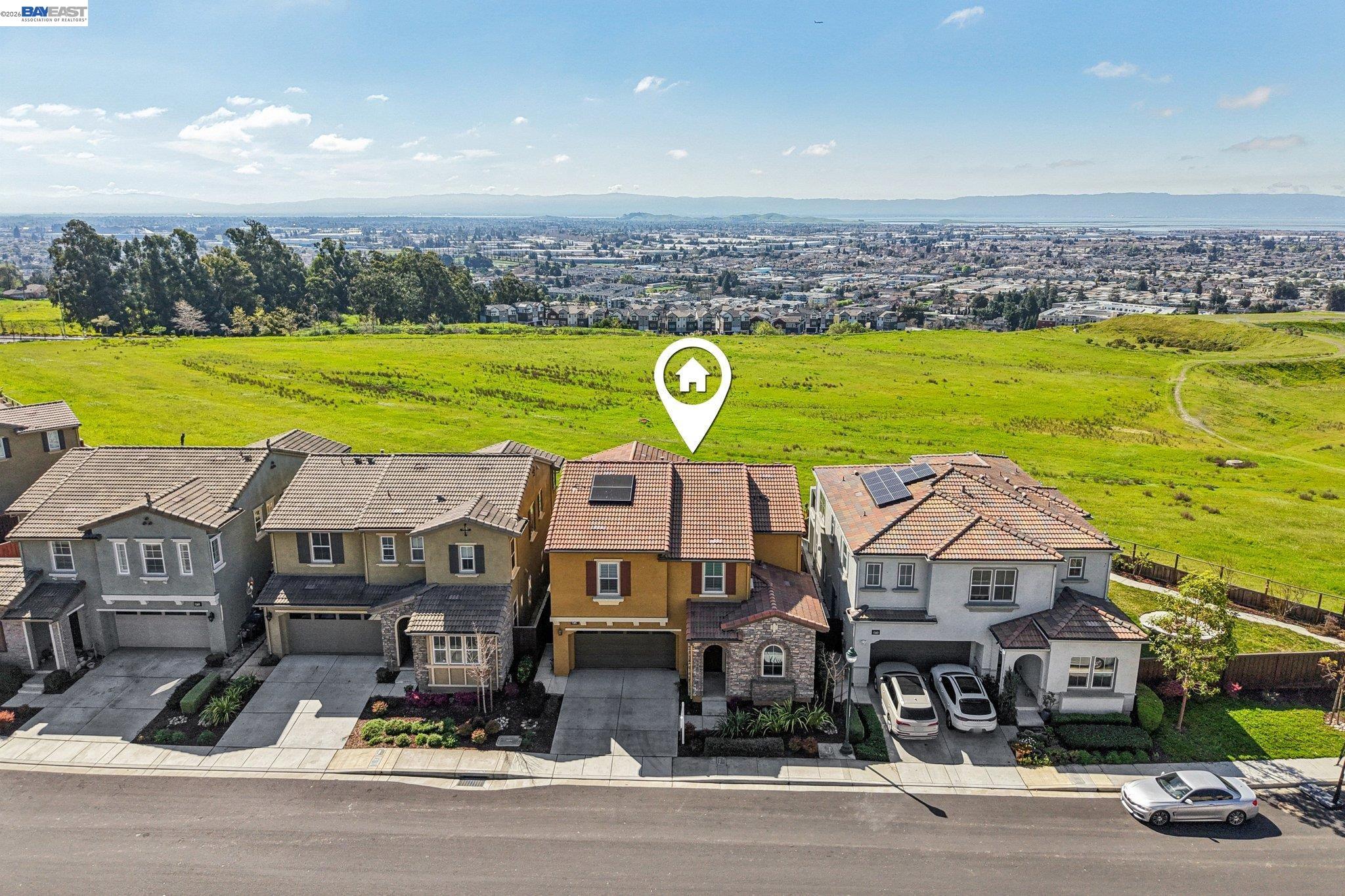 Detail Gallery Image 37 of 46 For 28719 Vista Grande Dr, Hayward,  CA 94544 - 5 Beds | 3 Baths