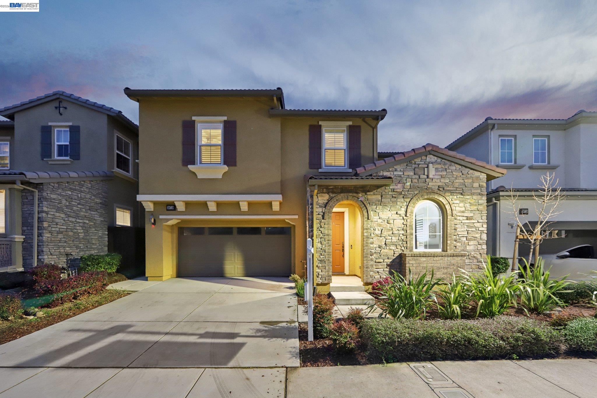 Detail Gallery Image 39 of 46 For 28719 Vista Grande Dr, Hayward,  CA 94544 - 5 Beds | 3 Baths