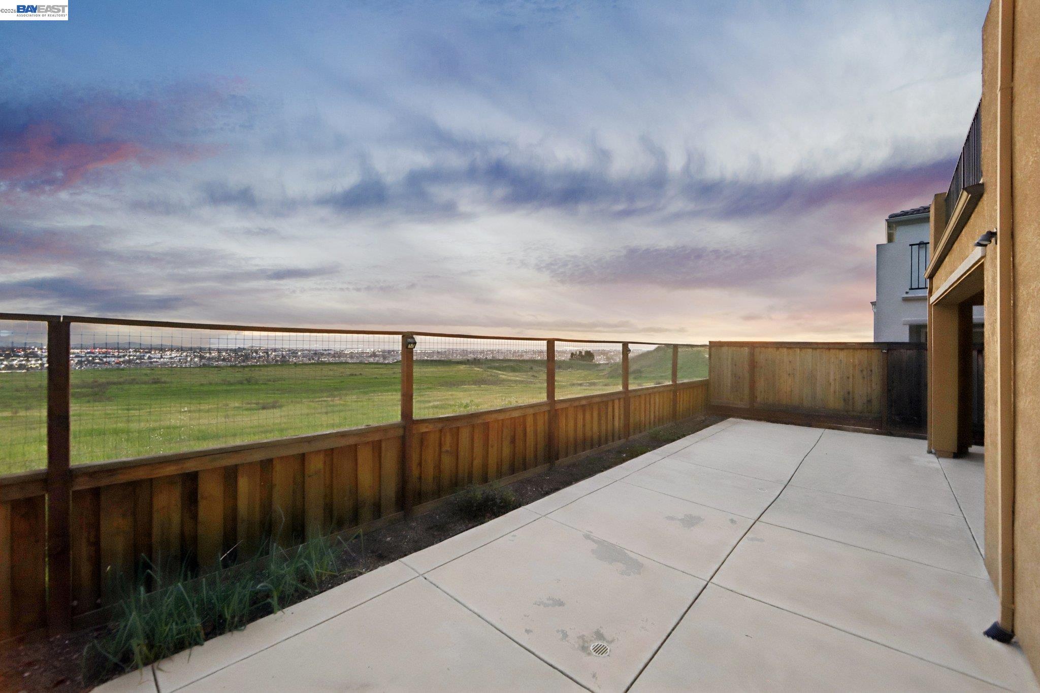 Detail Gallery Image 41 of 46 For 28719 Vista Grande Dr, Hayward,  CA 94544 - 5 Beds | 3 Baths