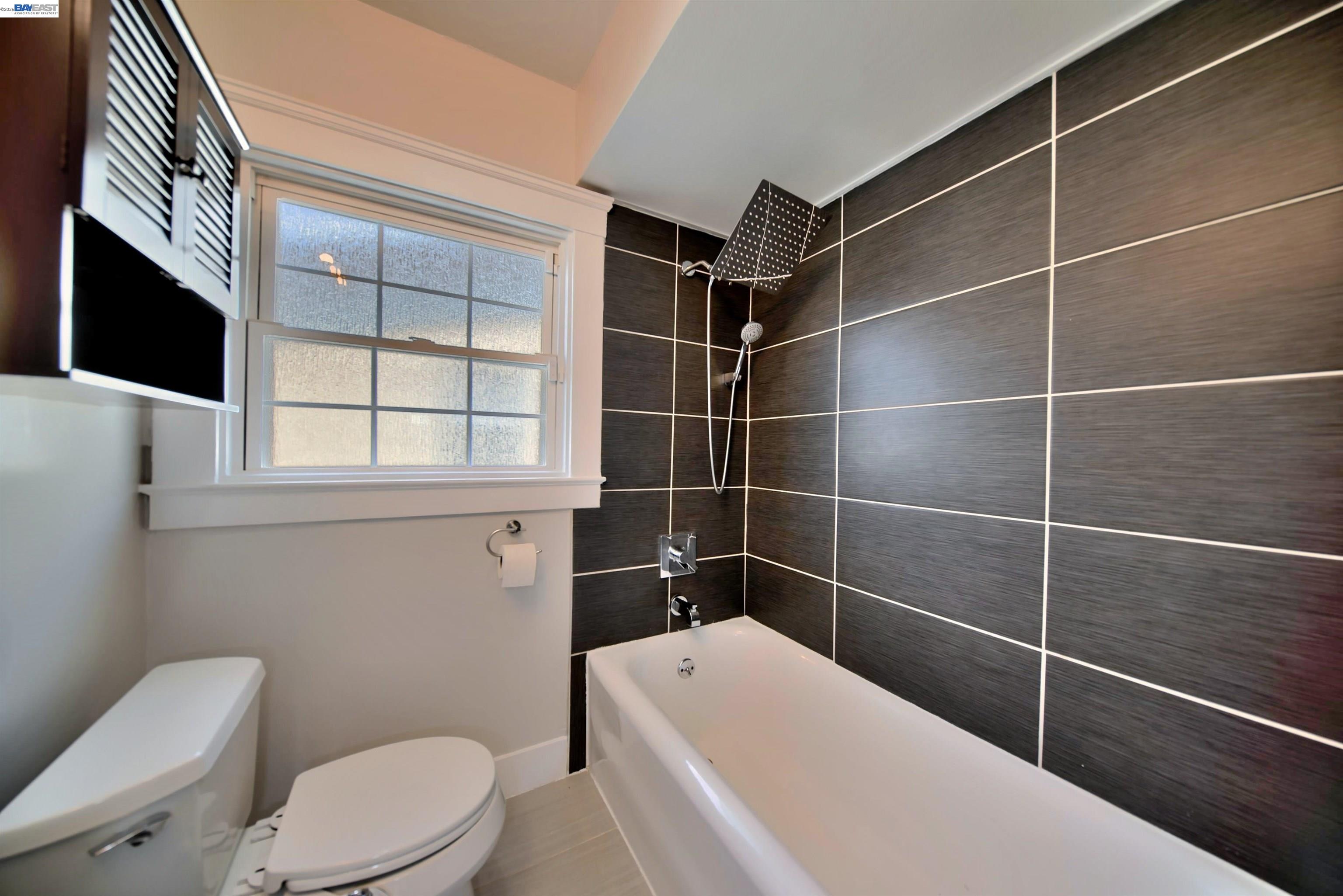 Detail Gallery Image 16 of 44 For 5706 Brookdale Ave, Oakland,  CA 94605 - 1 Beds | 1 Baths