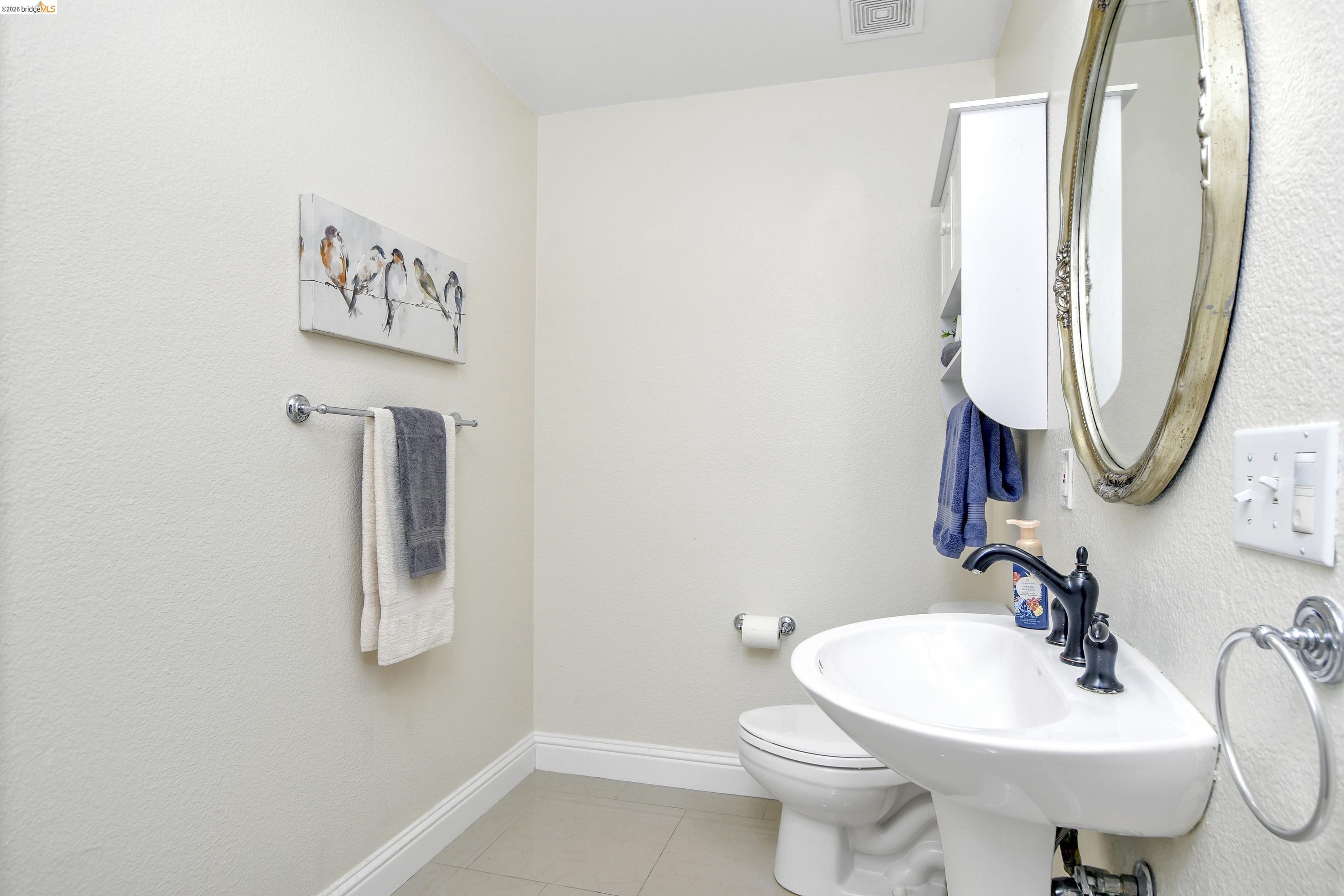 Detail Gallery Image 13 of 40 For 34 Fuller Ct, Oakley,  CA 94561 - 5 Beds | 3/1 Baths