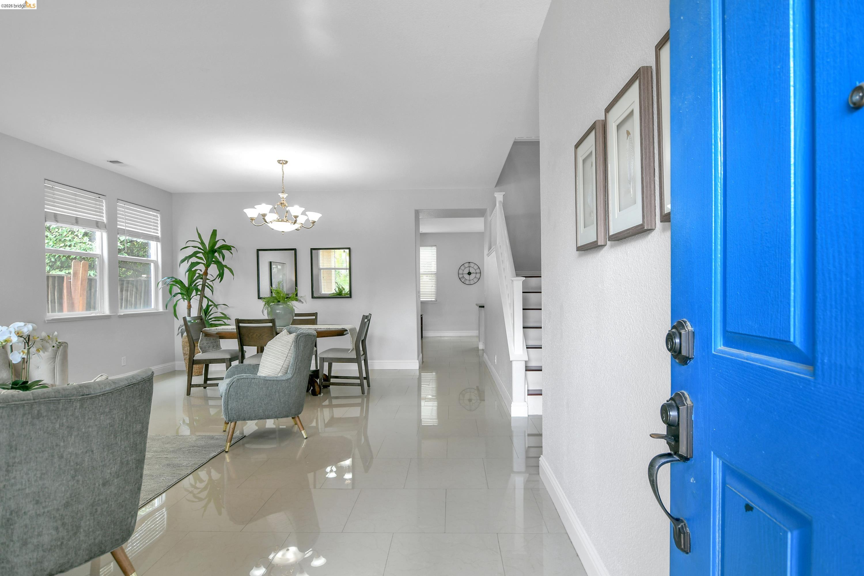 Detail Gallery Image 3 of 40 For 34 Fuller Ct, Oakley,  CA 94561 - 5 Beds | 3/1 Baths