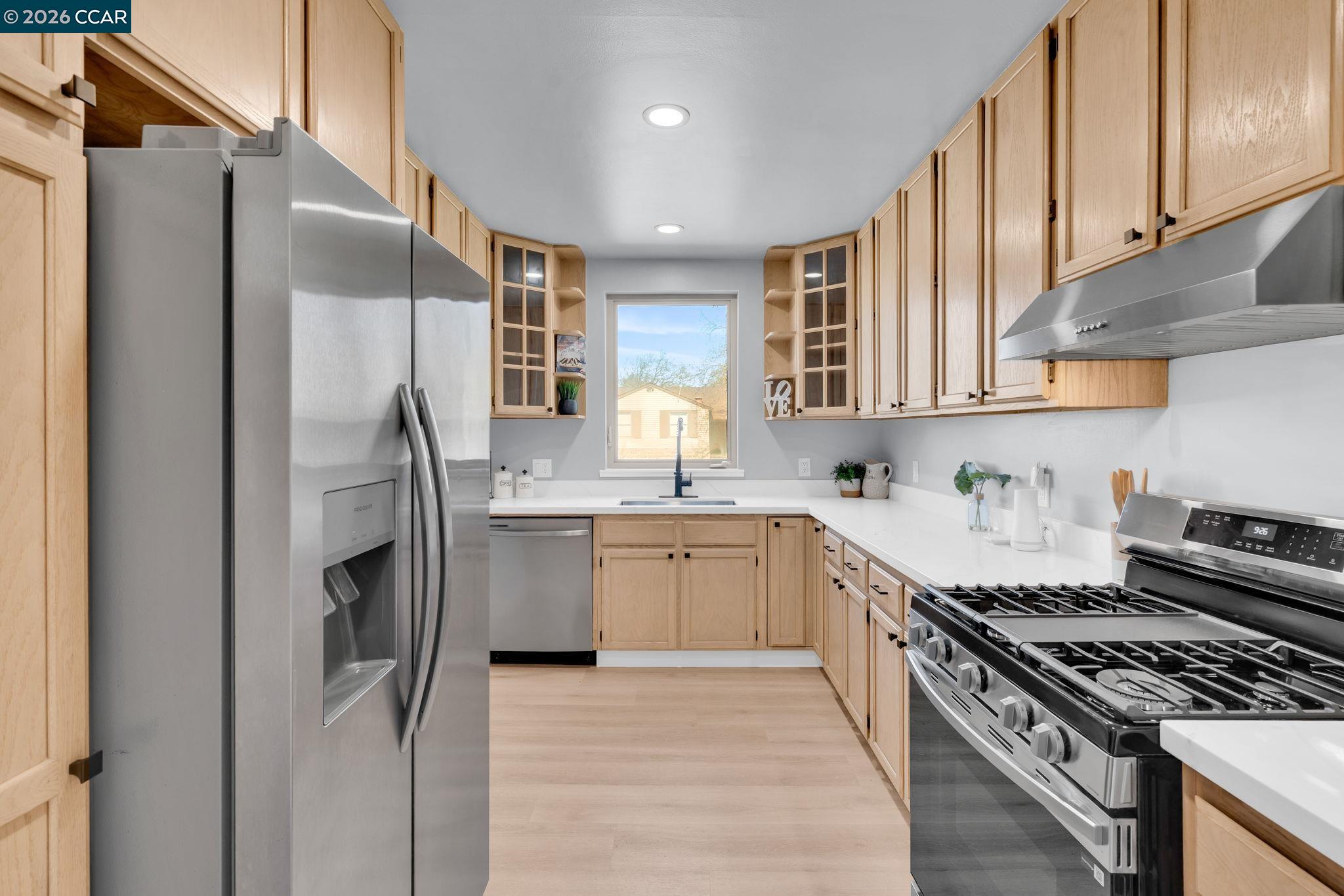 Detail Gallery Image 16 of 39 For 129 Revere St, Vallejo,  CA 94591 - 3 Beds | 1 Baths