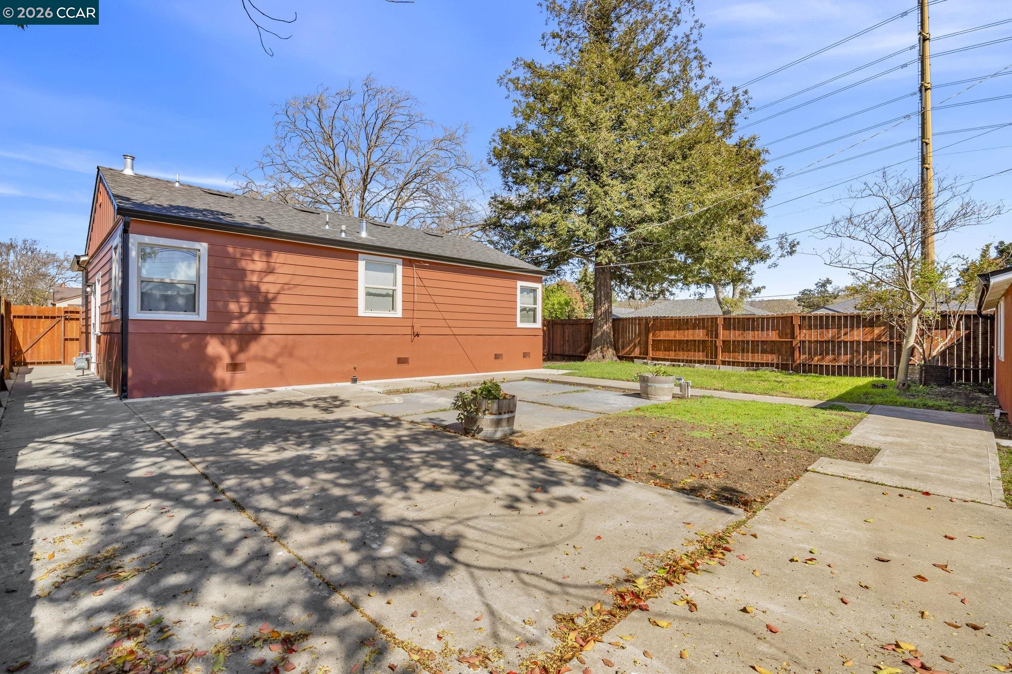 Detail Gallery Image 39 of 39 For 129 Revere St, Vallejo,  CA 94591 - 3 Beds | 1 Baths