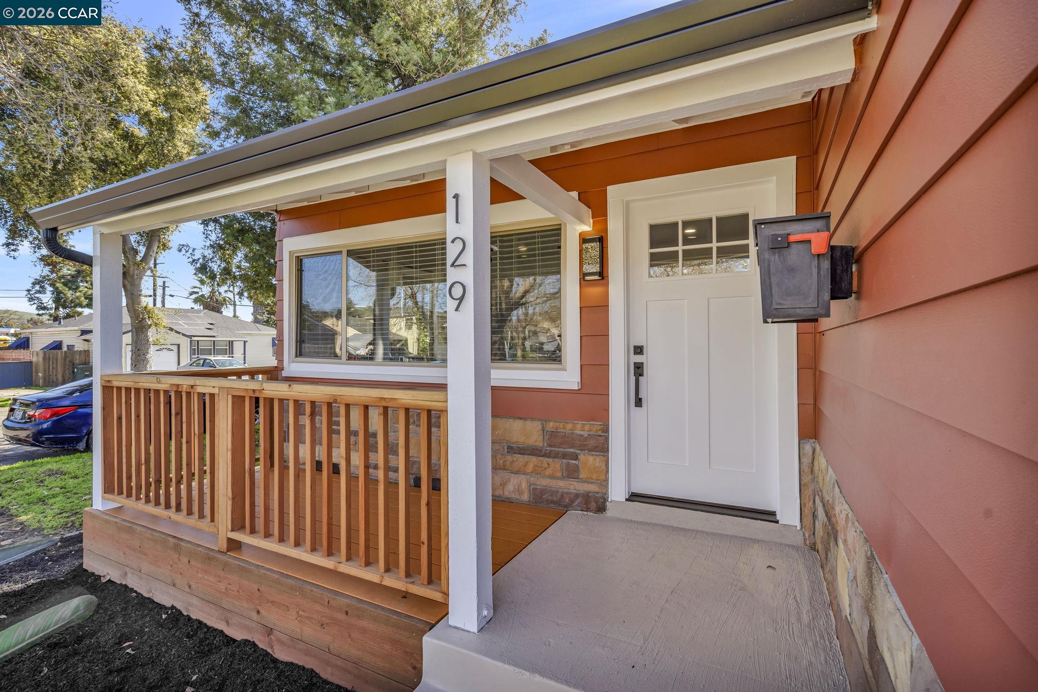 Detail Gallery Image 8 of 39 For 129 Revere St, Vallejo,  CA 94591 - 3 Beds | 1 Baths