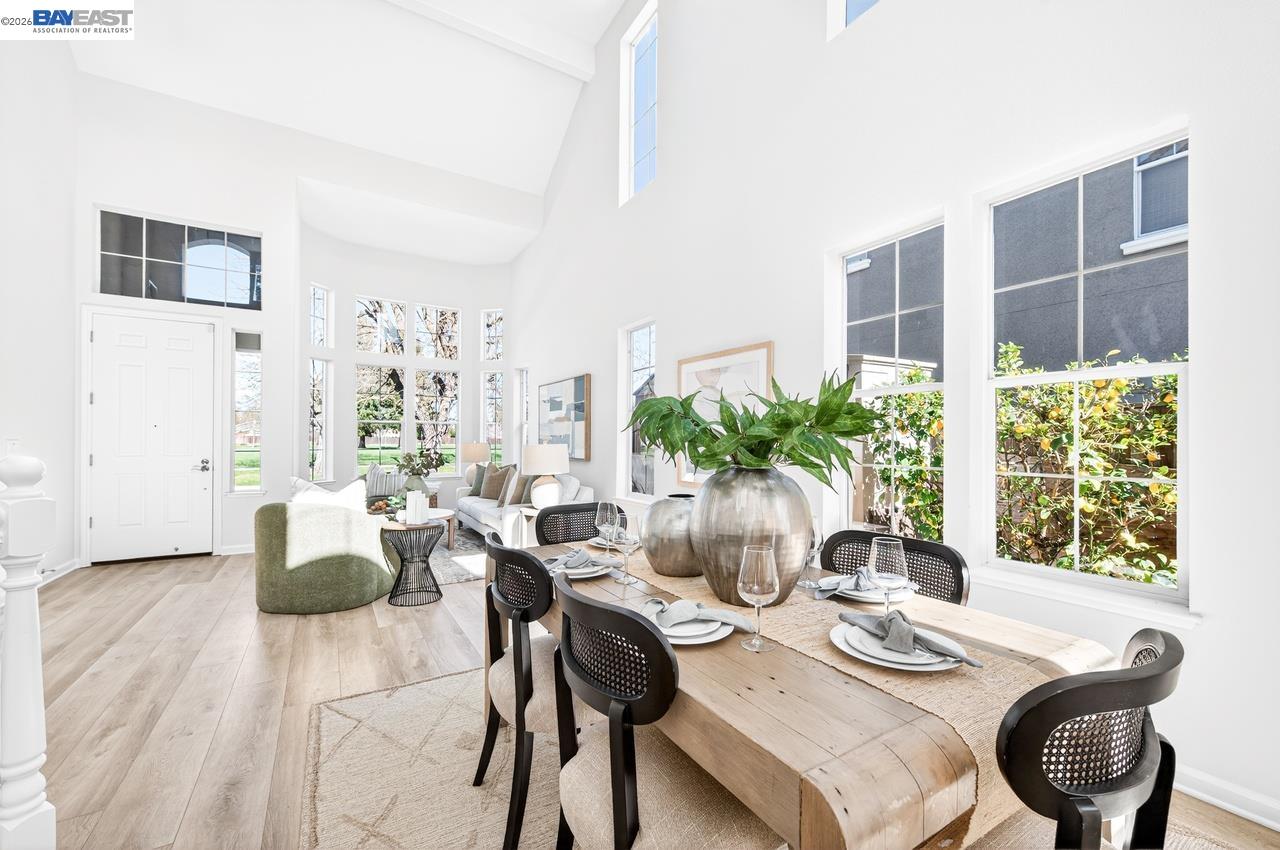 Detail Gallery Image 11 of 54 For 2027 Calle Ricardo, Pleasanton,  CA 94566 - 4 Beds | 3 Baths