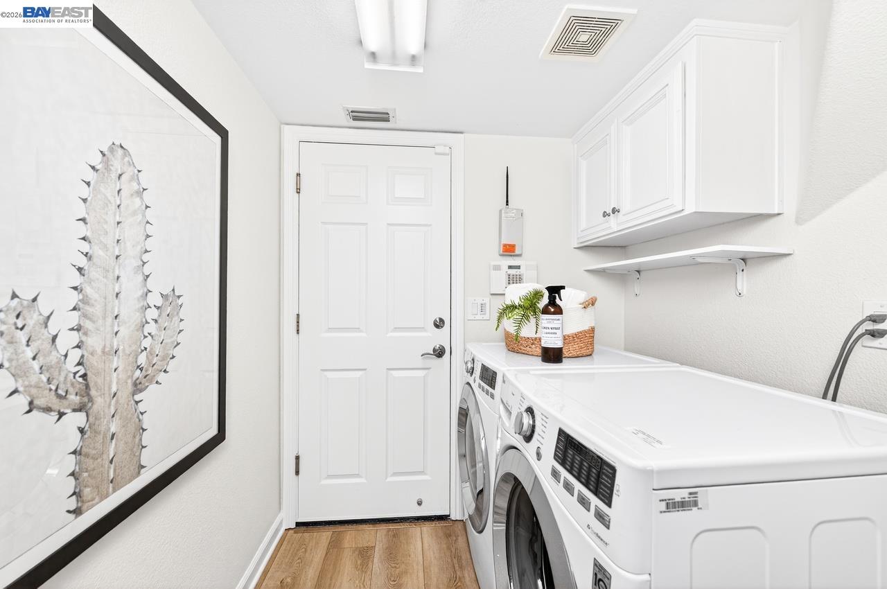 Detail Gallery Image 27 of 54 For 2027 Calle Ricardo, Pleasanton,  CA 94566 - 4 Beds | 3 Baths