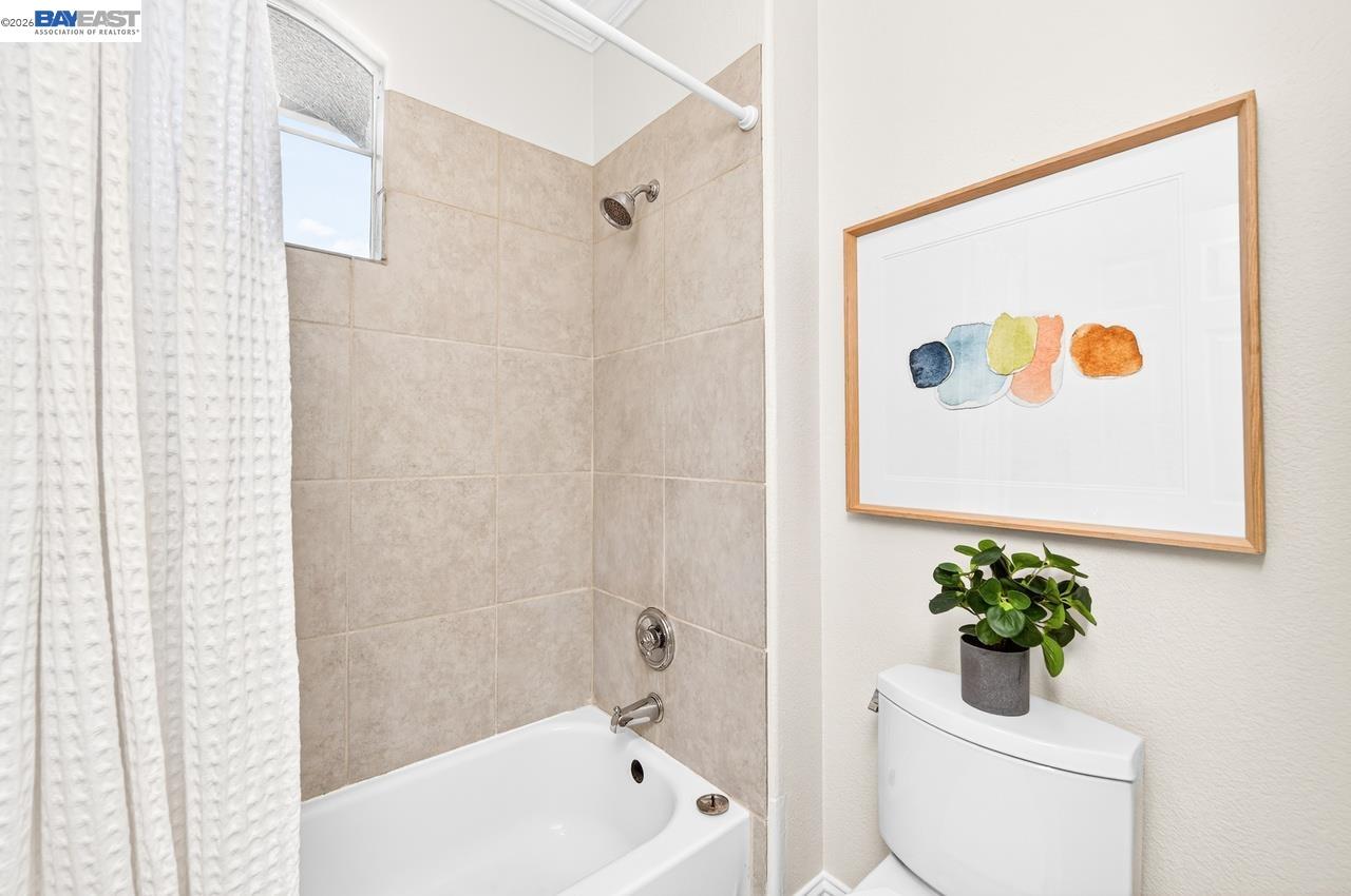 Detail Gallery Image 36 of 54 For 2027 Calle Ricardo, Pleasanton,  CA 94566 - 4 Beds | 3 Baths