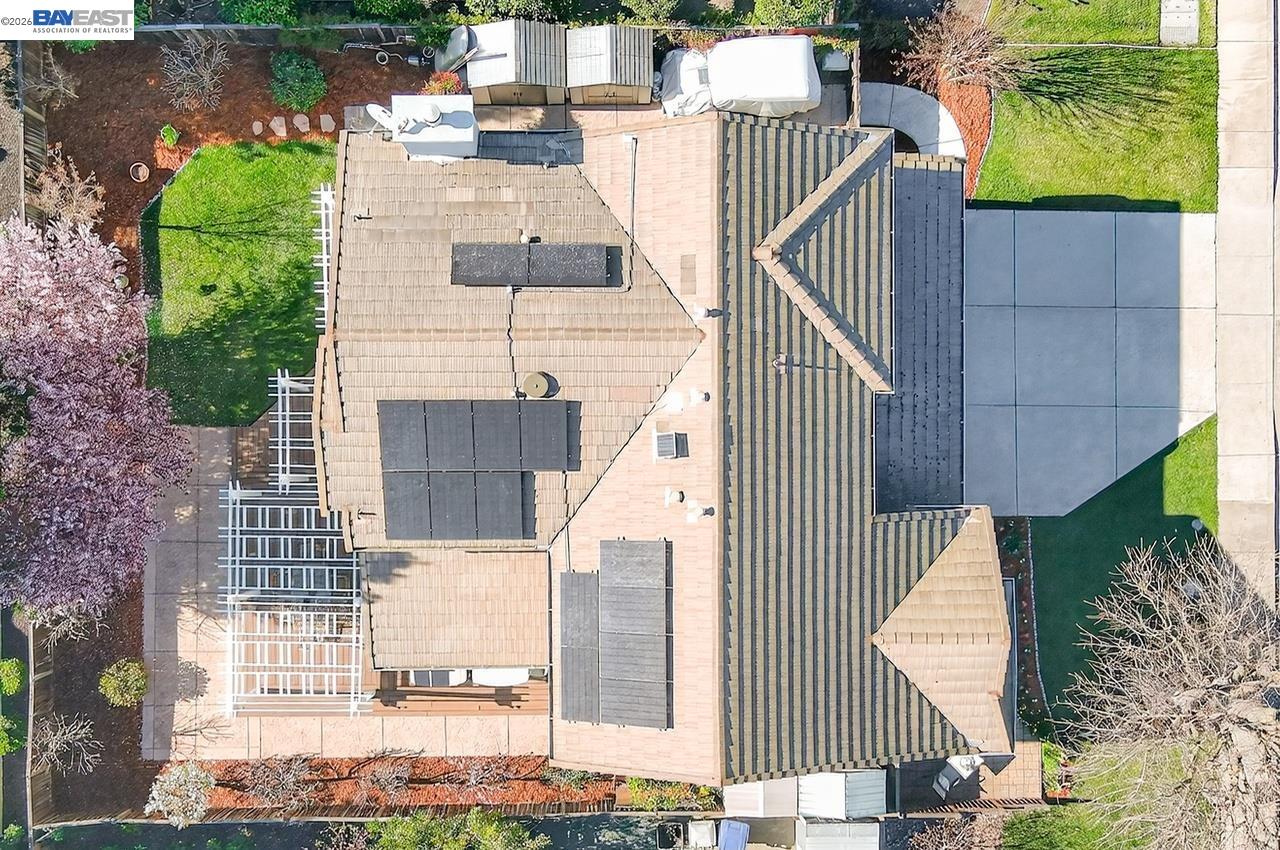 Detail Gallery Image 50 of 54 For 2027 Calle Ricardo, Pleasanton,  CA 94566 - 4 Beds | 3 Baths