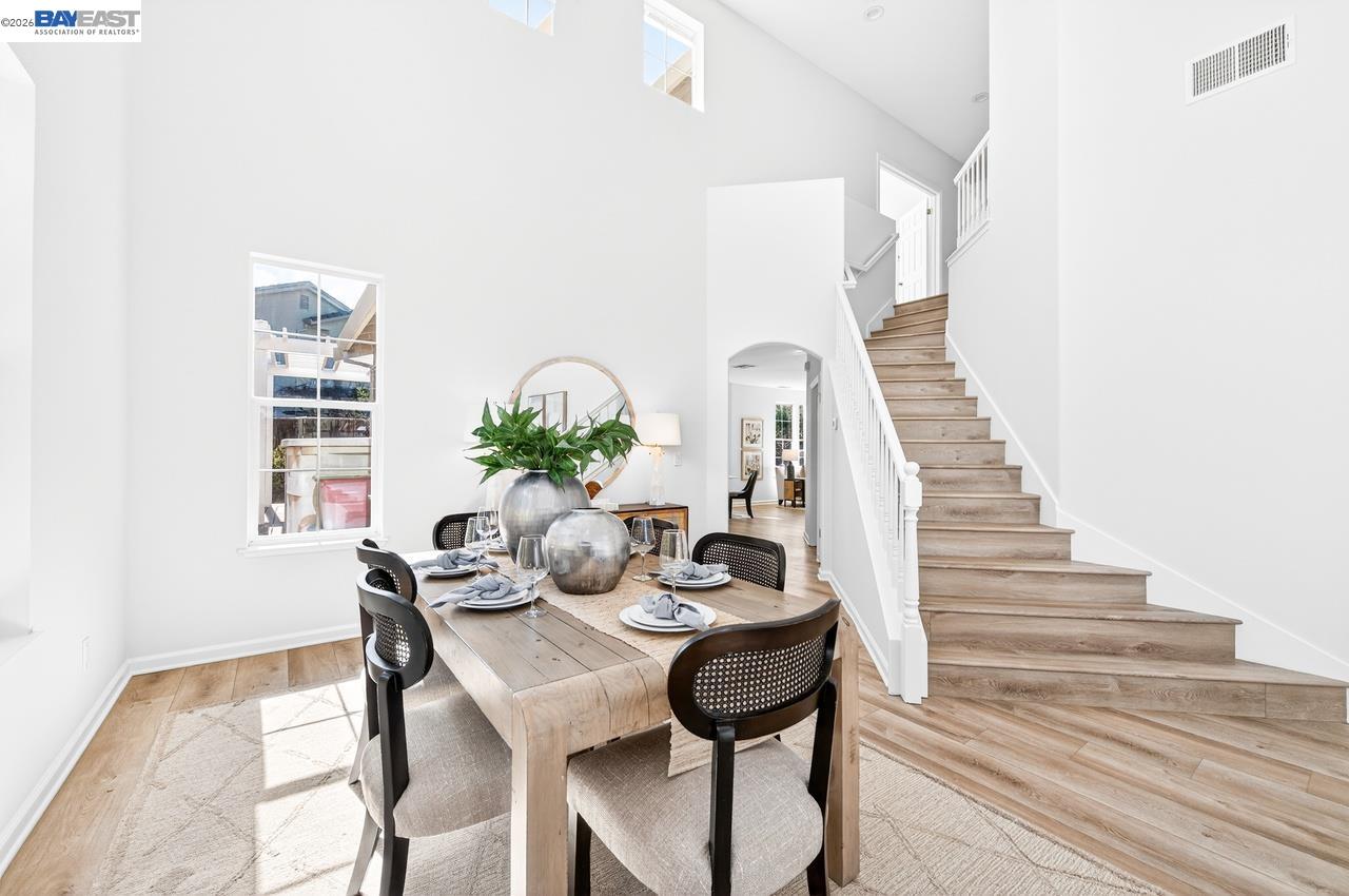Detail Gallery Image 9 of 54 For 2027 Calle Ricardo, Pleasanton,  CA 94566 - 4 Beds | 3 Baths