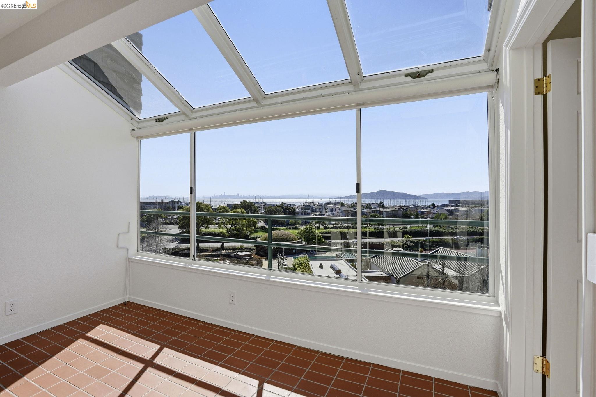 Photo #12: 41126008 Listing: Photo #12