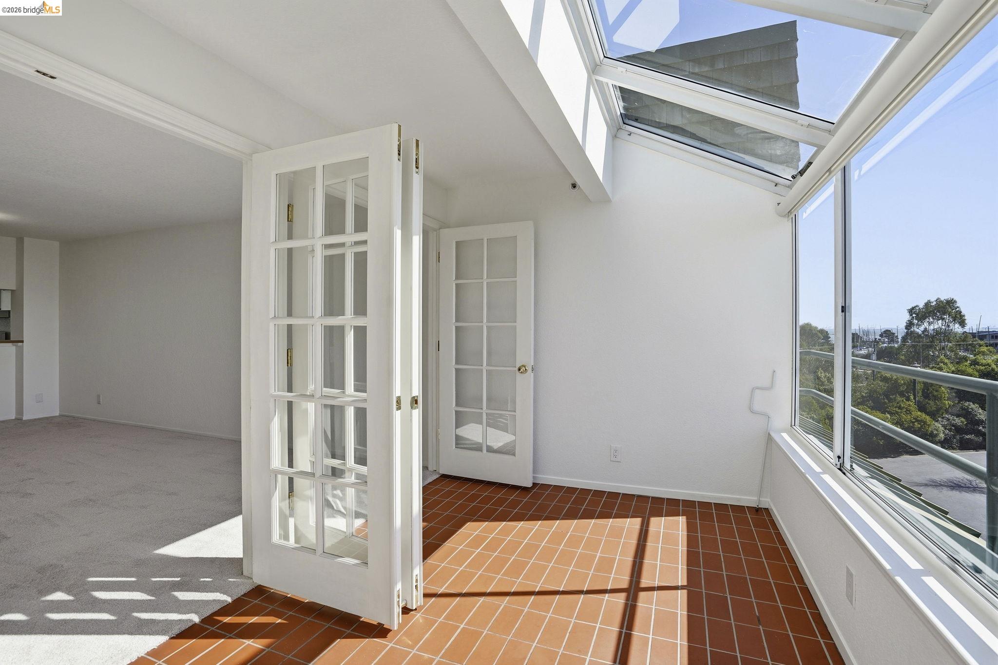 Detail Gallery Image 14 of 45 For 1200 Brickyard Way #412,  Richmond,  CA 94801 - 1 Beds | 1 Baths