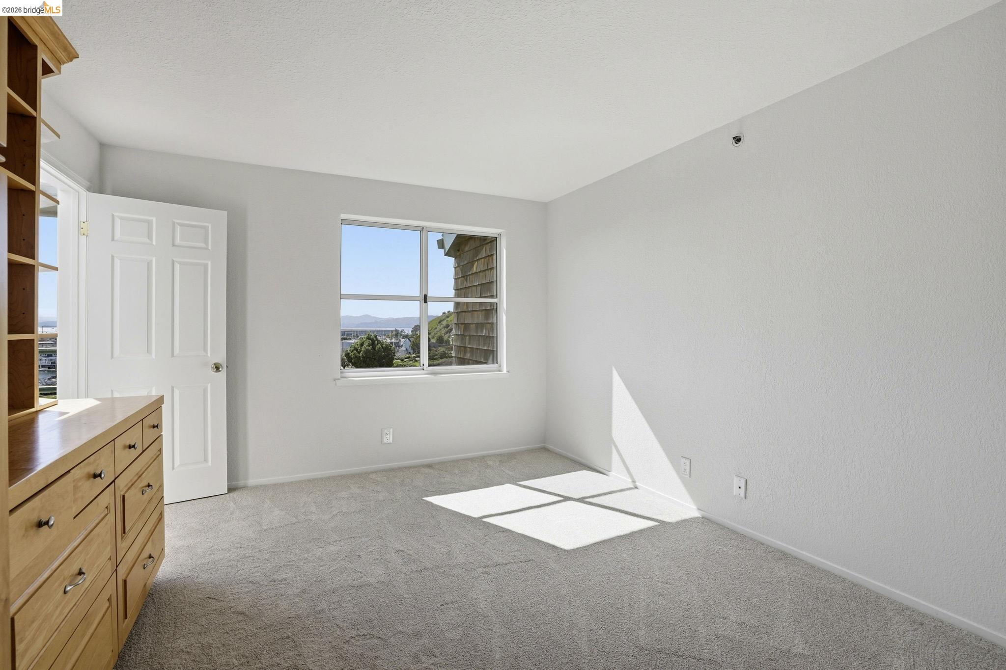 Photo #21: 41126008 Listing: Photo #21