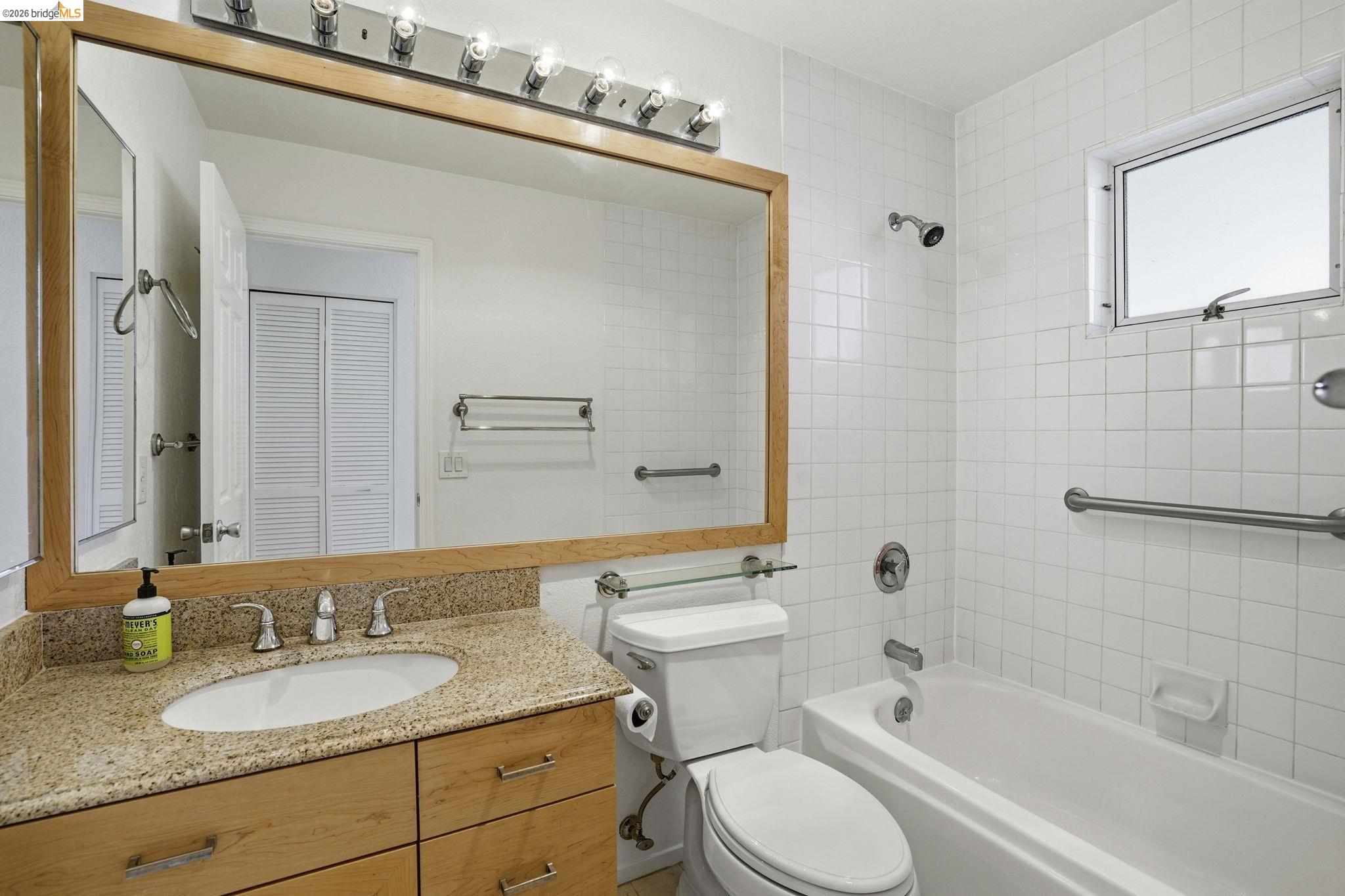 Detail Gallery Image 27 of 45 For 1200 Brickyard Way #412,  Richmond,  CA 94801 - 1 Beds | 1 Baths