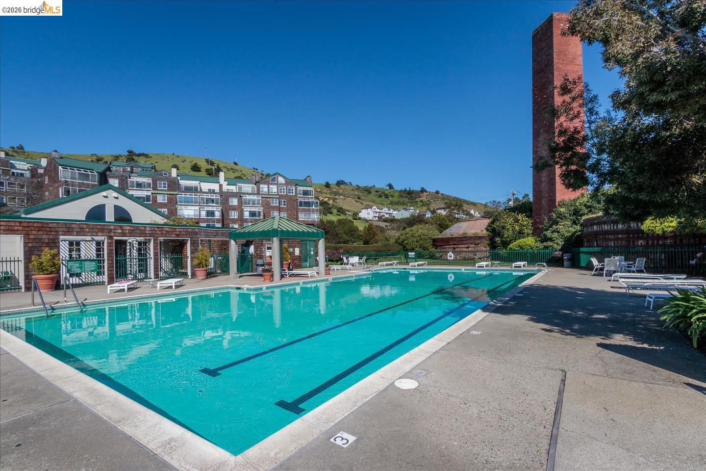 Detail Gallery Image 38 of 45 For 1200 Brickyard Way #412,  Richmond,  CA 94801 - 1 Beds | 1 Baths