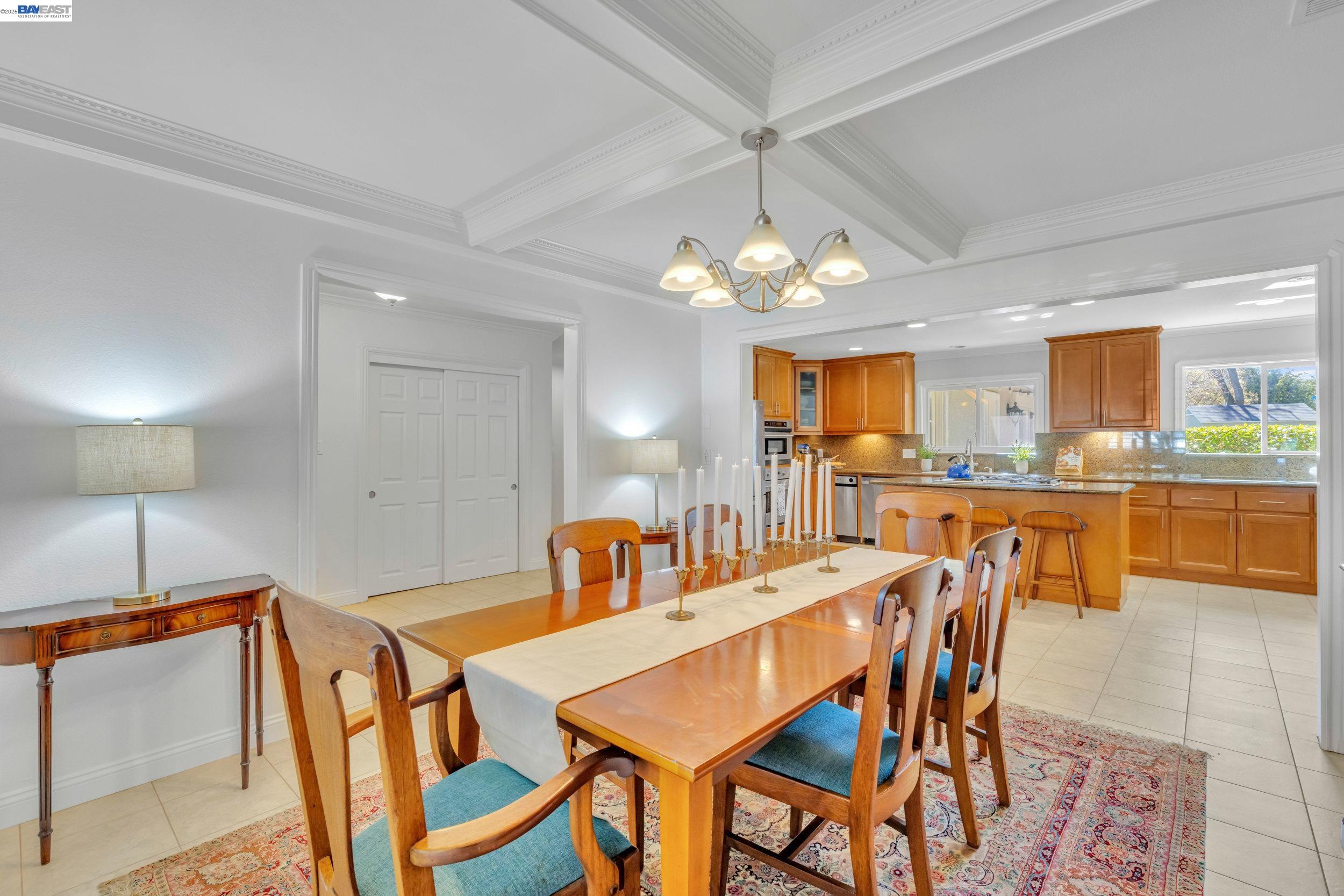 Detail Gallery Image 8 of 34 For 2070 Raven Rd, Pleasanton,  CA 94566 - 4 Beds | 2 Baths