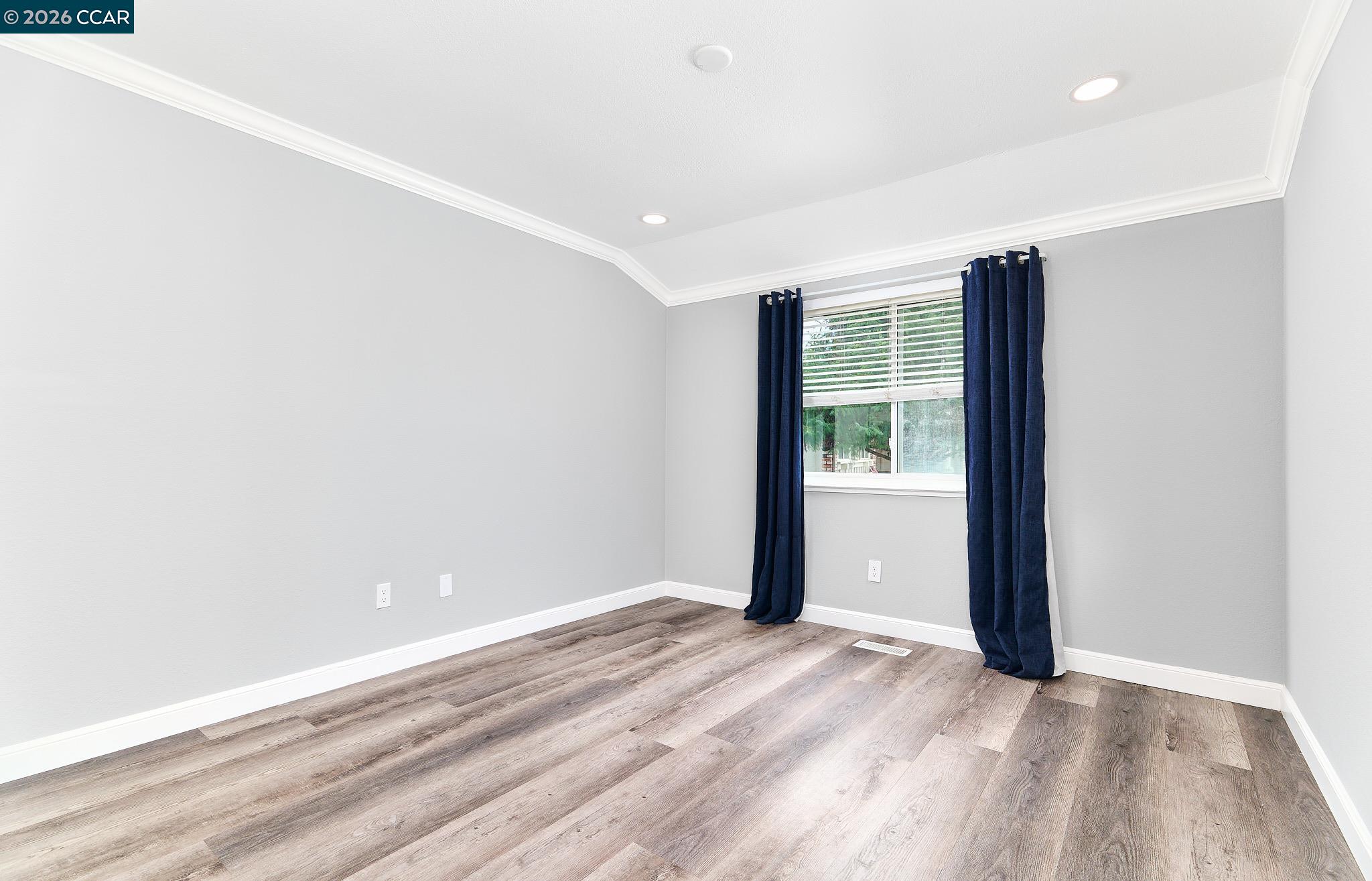 Detail Gallery Image 30 of 43 For 23 Capistrano Ct, Clayton,  CA 94517 - 4 Beds | 2/1 Baths