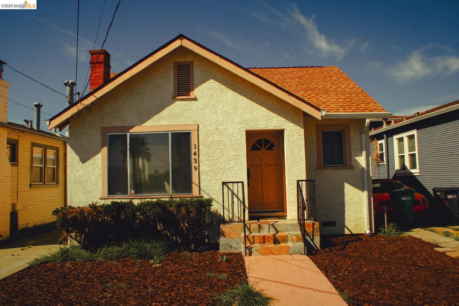 Front Image Thumbnail for EB41126013