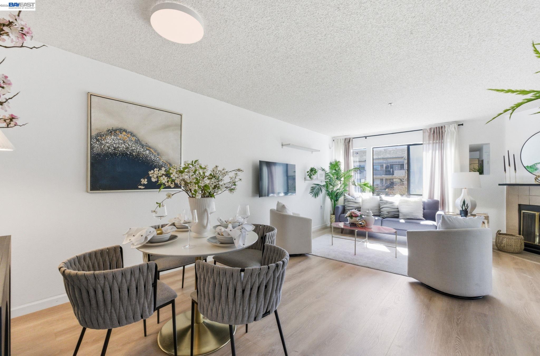 Photo #1: 41126014 Listing: Photo #1