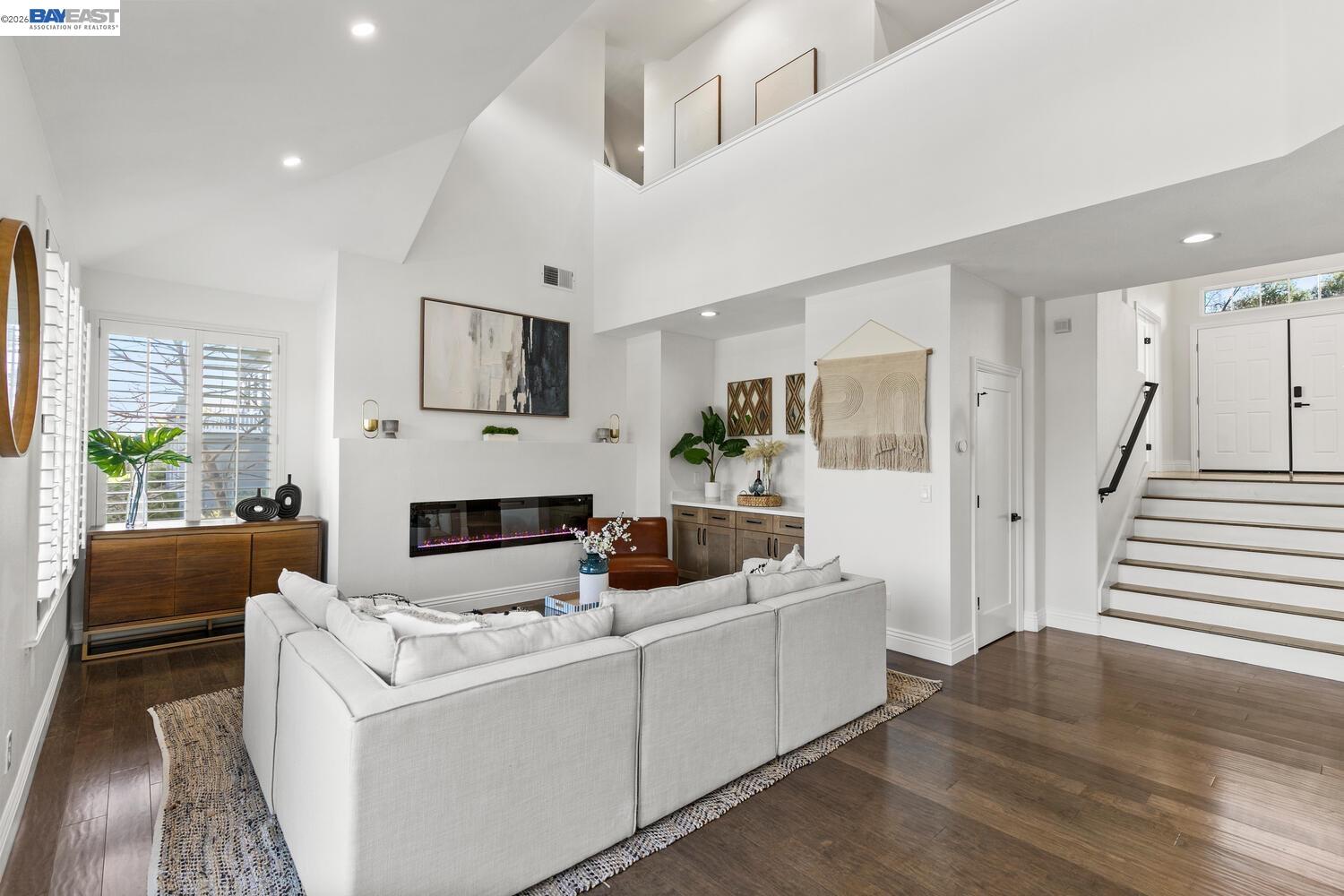 Detail Gallery Image 13 of 54 For 1048 Peppermill Ct, Concord,  CA 94518 - 5 Beds | 3 Baths