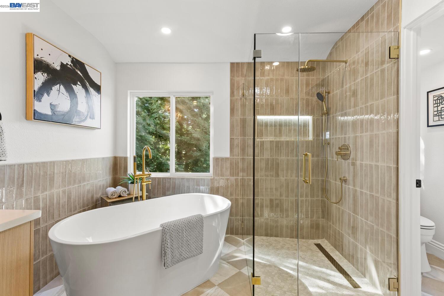 Detail Gallery Image 34 of 54 For 1048 Peppermill Ct, Concord,  CA 94518 - 5 Beds | 3 Baths