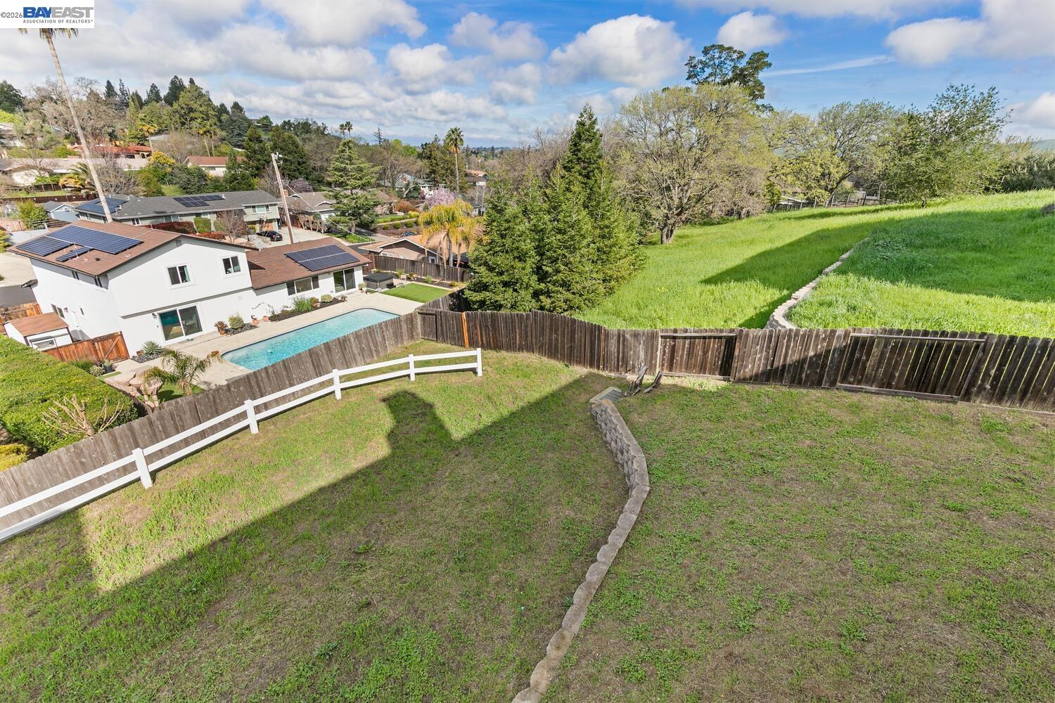 Detail Gallery Image 45 of 54 For 1048 Peppermill Ct, Concord,  CA 94518 - 5 Beds | 3 Baths