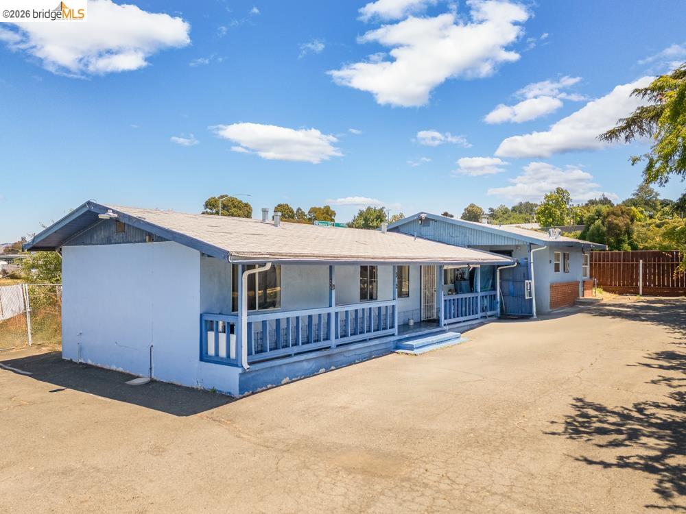 Detail Gallery Image 14 of 15 For 121 Lincoln Rd, Vallejo,  CA 94590 - – Beds | – Baths