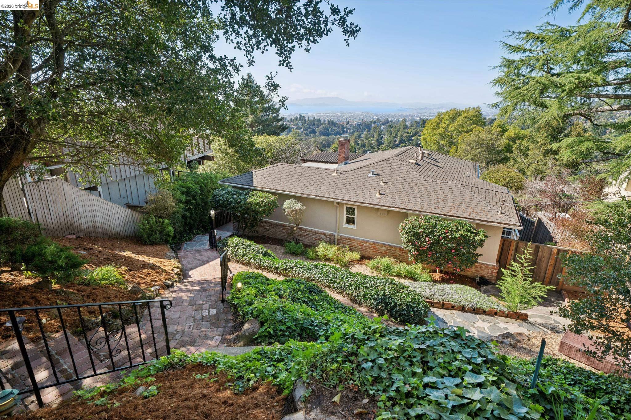 Front Image Thumbnail for EB41126021