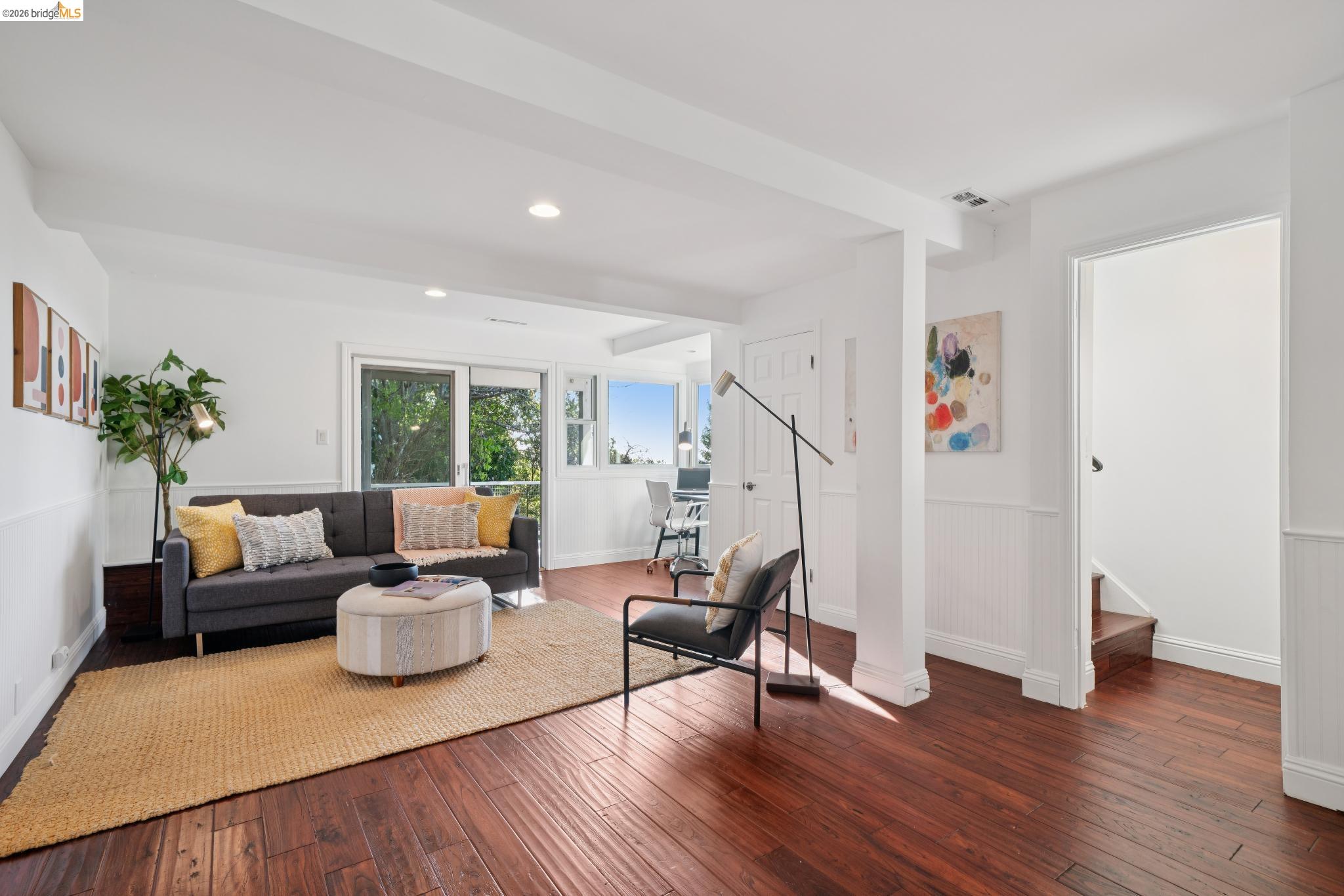 Detail Gallery Image 36 of 57 For 6411 Snake Road, Oakland,  CA 94611 - 3 Beds | 2 Baths