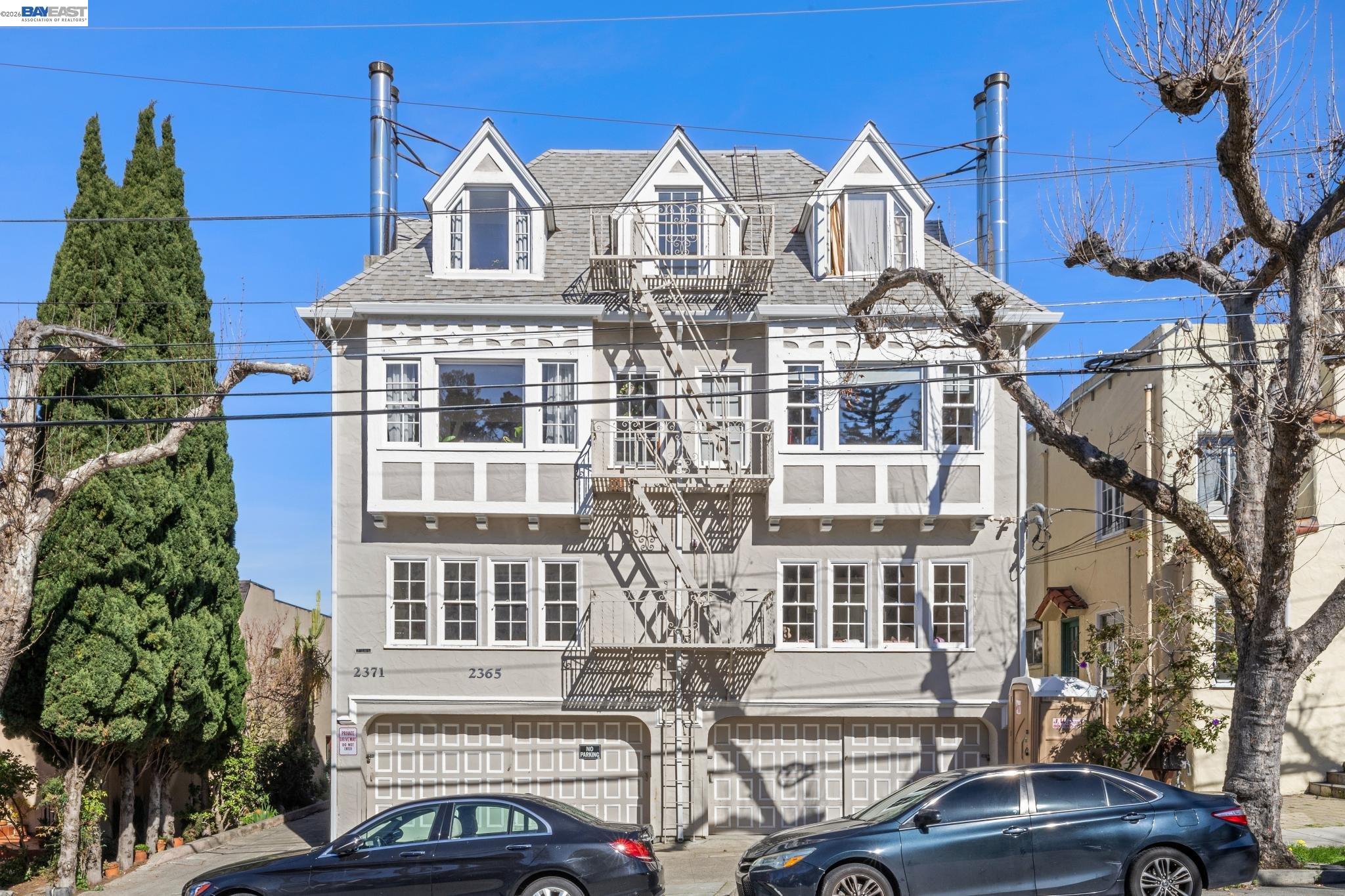 Photo #2: 41126023 Listing: Photo #2