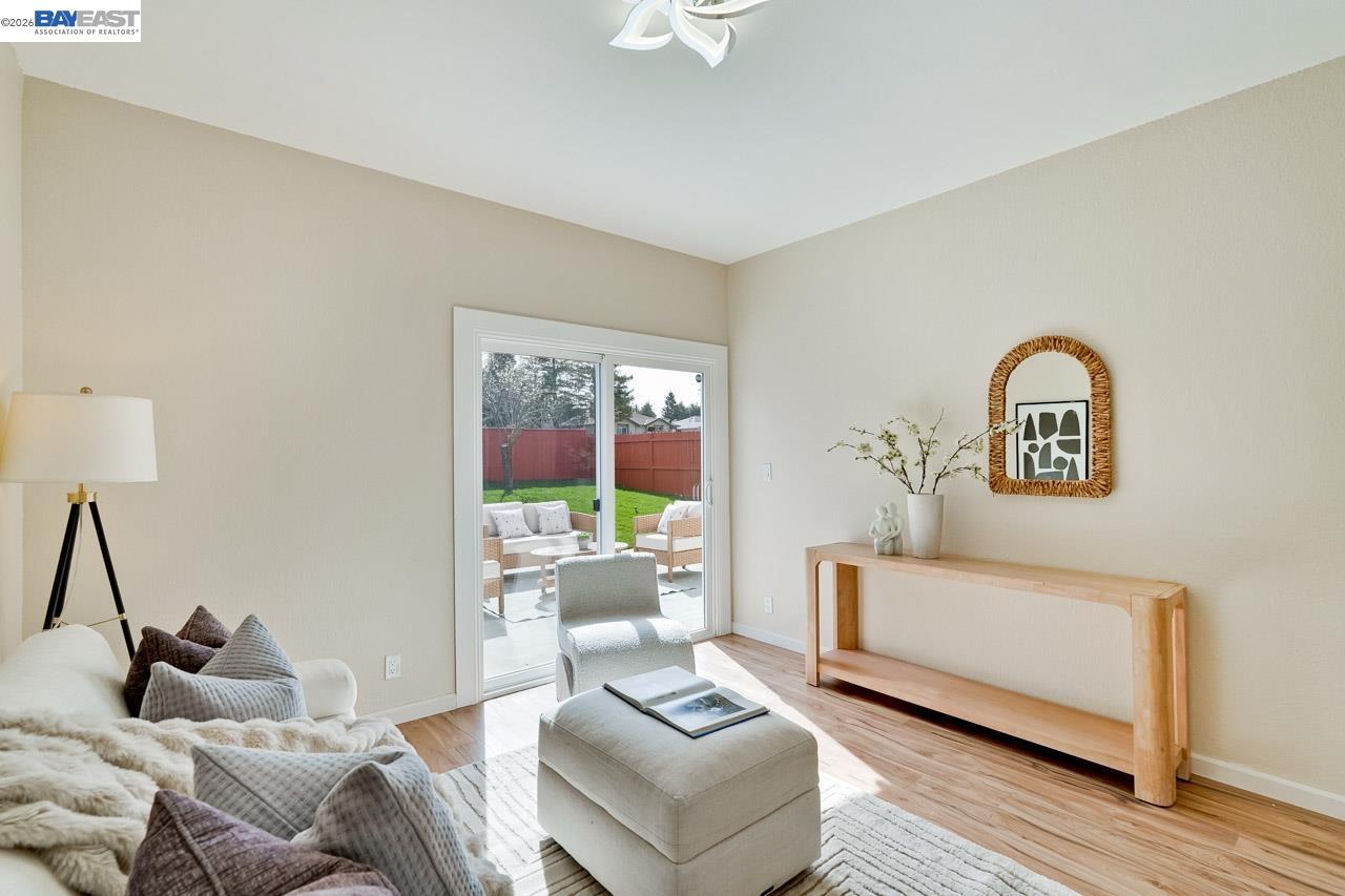 Detail Gallery Image 25 of 58 For 4691 Rousillon Ave, Fremont,  CA 94555 - 4 Beds | 2/1 Baths