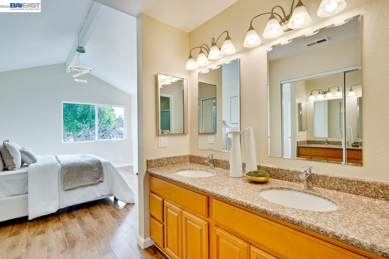 Detail Gallery Image 31 of 58 For 4691 Rousillon Ave, Fremont,  CA 94555 - 4 Beds | 2/1 Baths