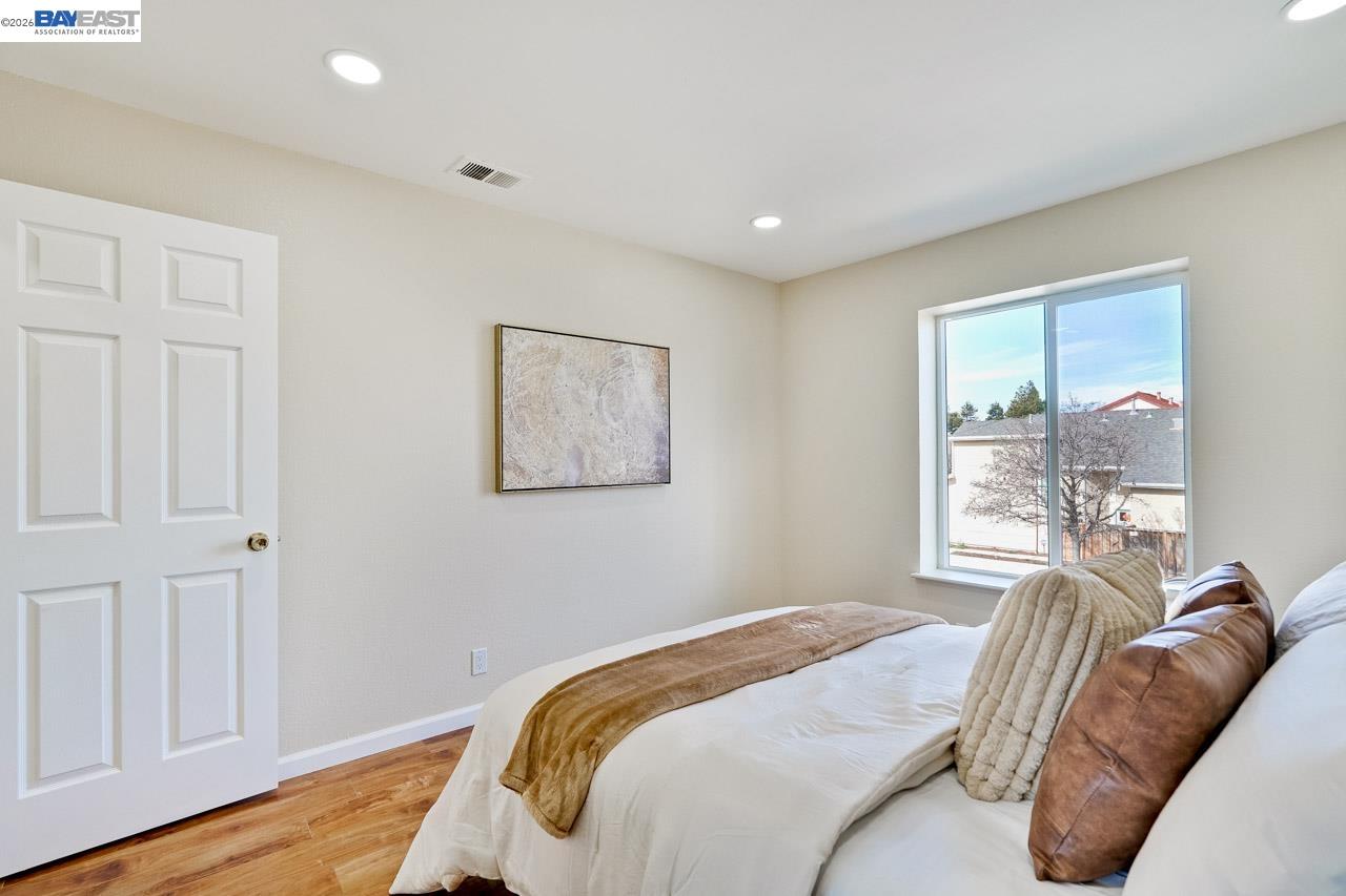 Detail Gallery Image 37 of 58 For 4691 Rousillon Ave, Fremont,  CA 94555 - 4 Beds | 2/1 Baths