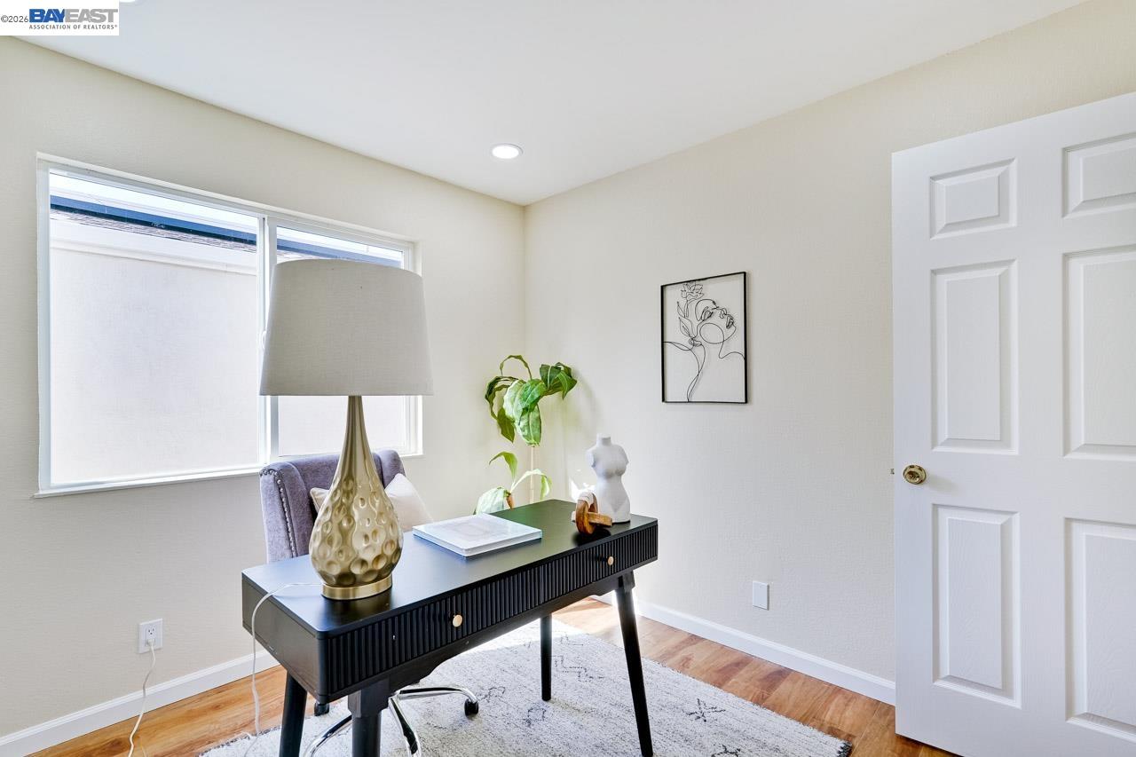 Detail Gallery Image 43 of 58 For 4691 Rousillon Ave, Fremont,  CA 94555 - 4 Beds | 2/1 Baths