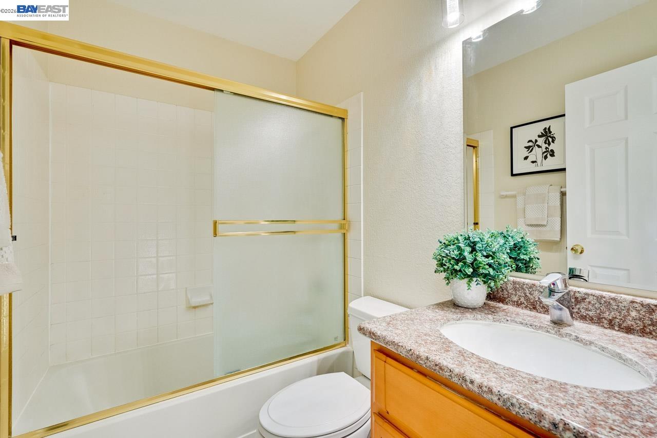 Detail Gallery Image 46 of 58 For 4691 Rousillon Ave, Fremont,  CA 94555 - 4 Beds | 2/1 Baths