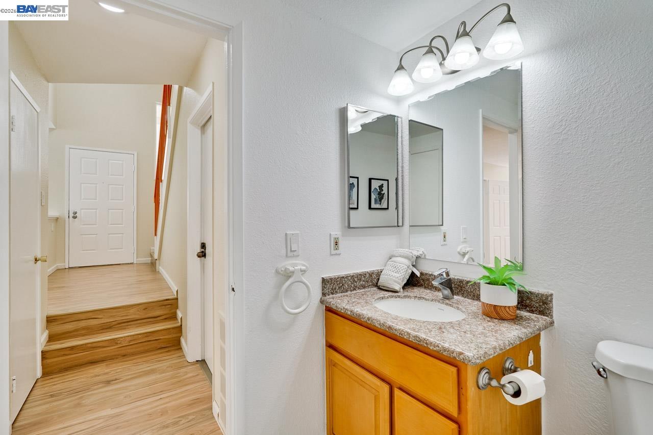 Detail Gallery Image 50 of 58 For 4691 Rousillon Ave, Fremont,  CA 94555 - 4 Beds | 2/1 Baths