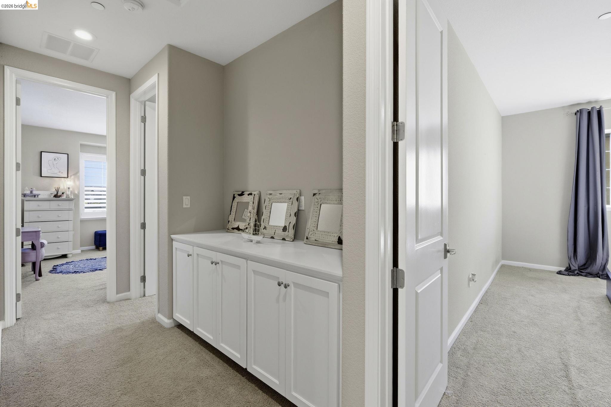 Detail Gallery Image 17 of 38 For 369 Parkfield Way, Oakley,  CA 94561 - 5 Beds | 4 Baths