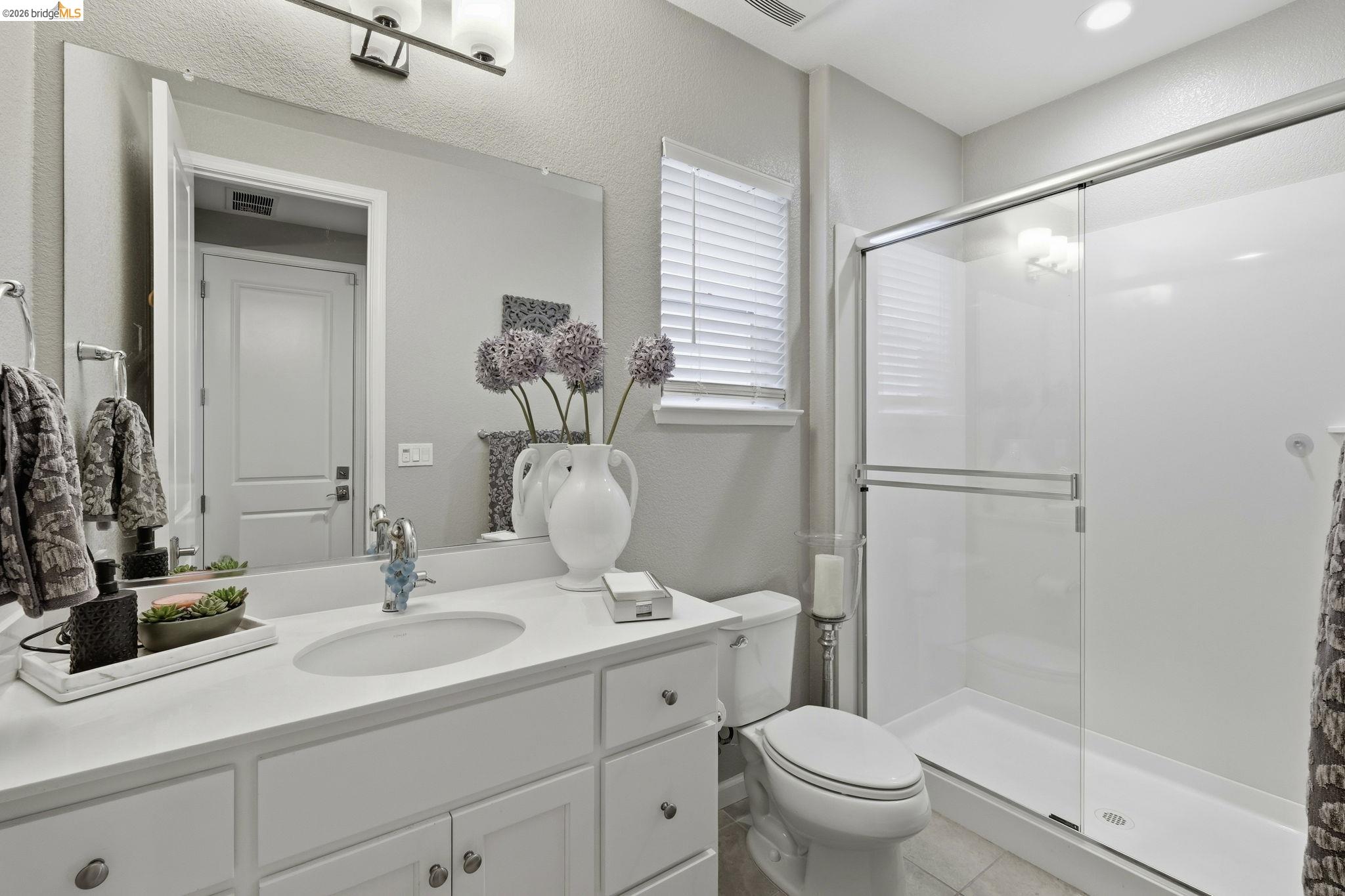 Detail Gallery Image 29 of 38 For 369 Parkfield Way, Oakley,  CA 94561 - 5 Beds | 4 Baths