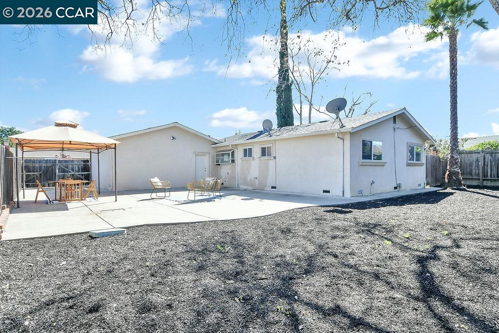 Detail Gallery Image 21 of 25 For 1475 Bassett Dr, Concord,  CA 94521 - 3 Beds | 2 Baths